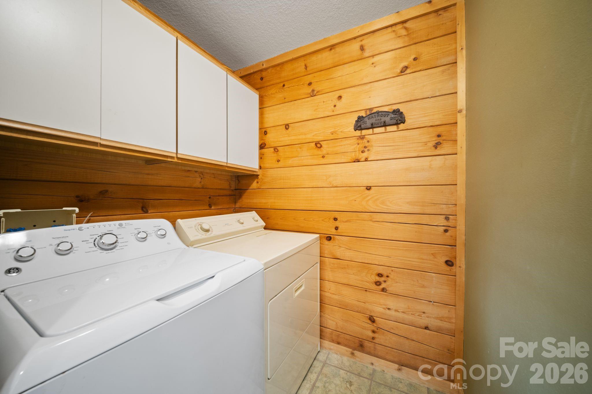 417 Garden Lane Property Photo 11