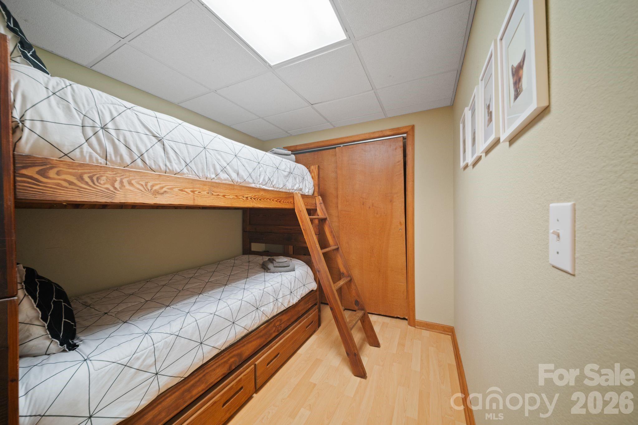 417 Garden Lane Property Photo 23