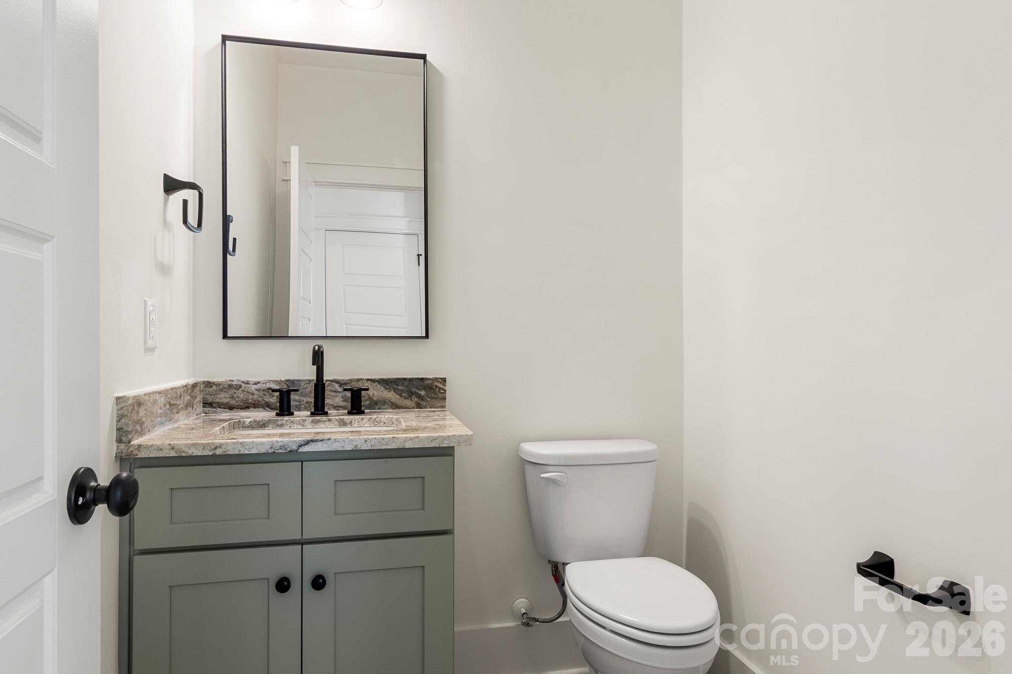 2431 Secrest Shortcut Road Property Photo 10