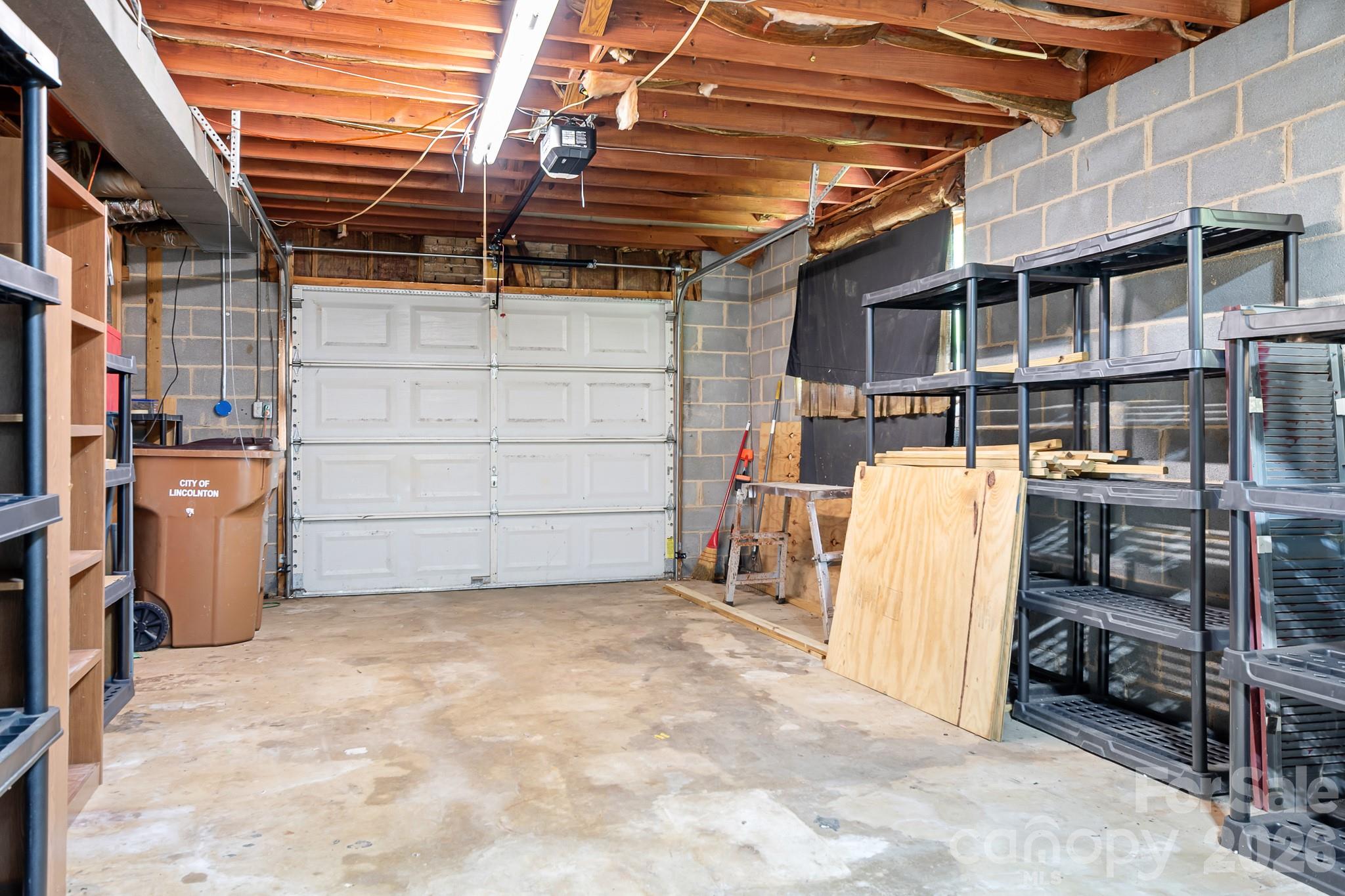 1009 Springs Road Property Photo 17