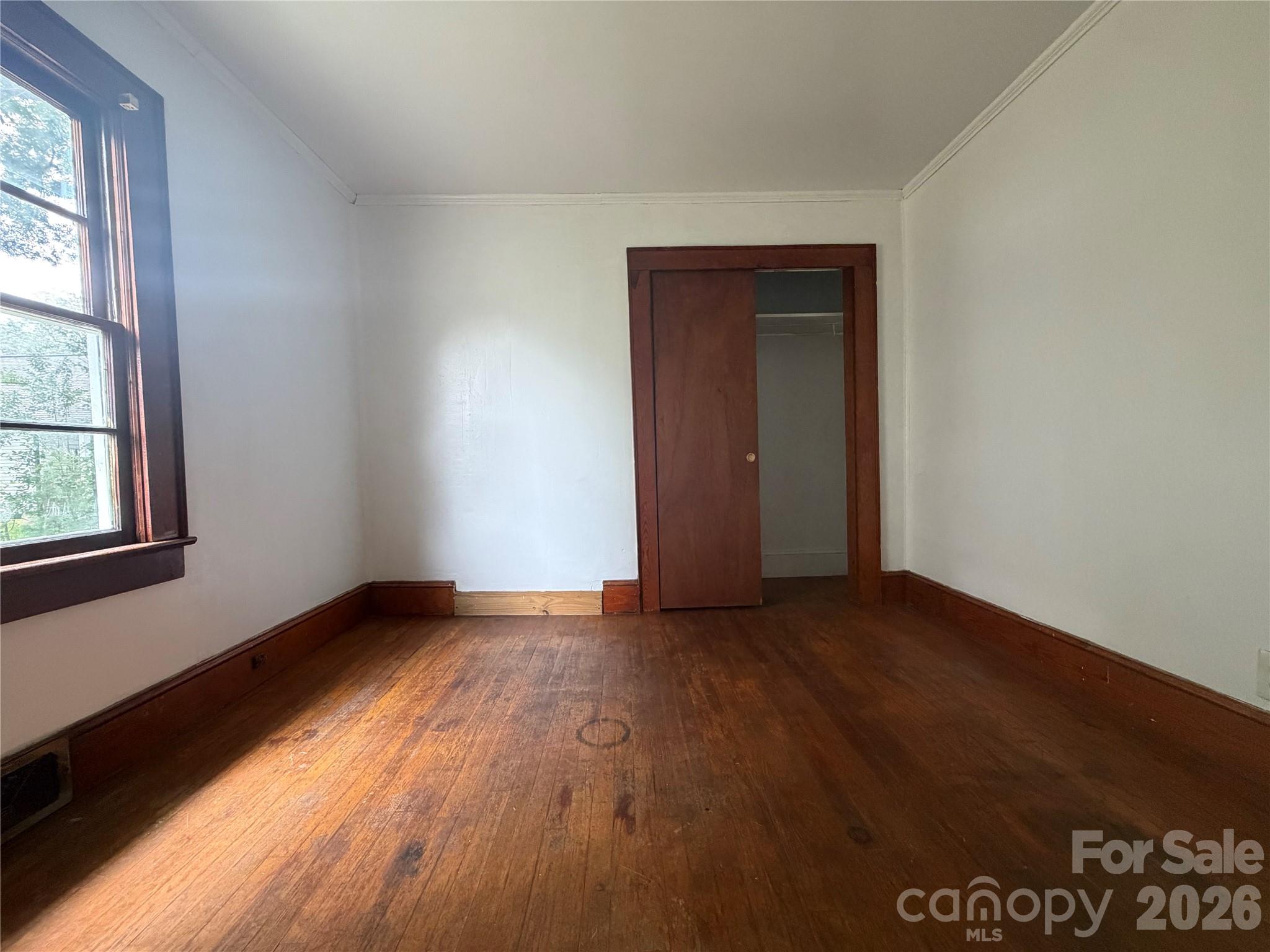 508 N Shaver Street Property Photo 15