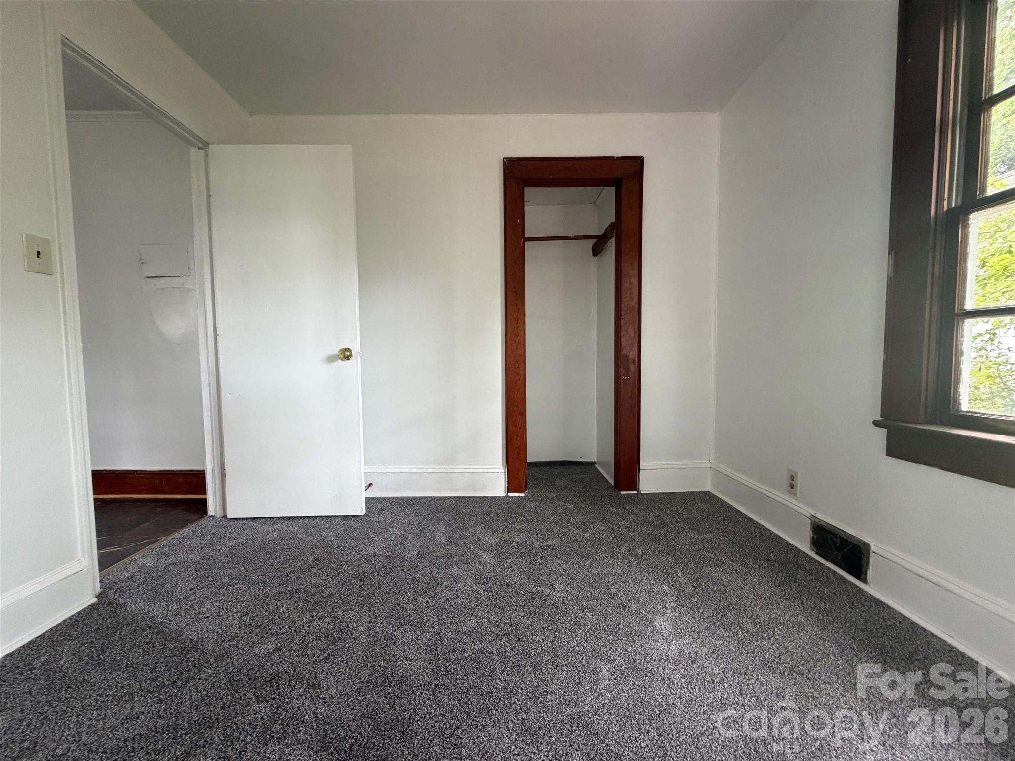 508 N Shaver Street Property Photo 22