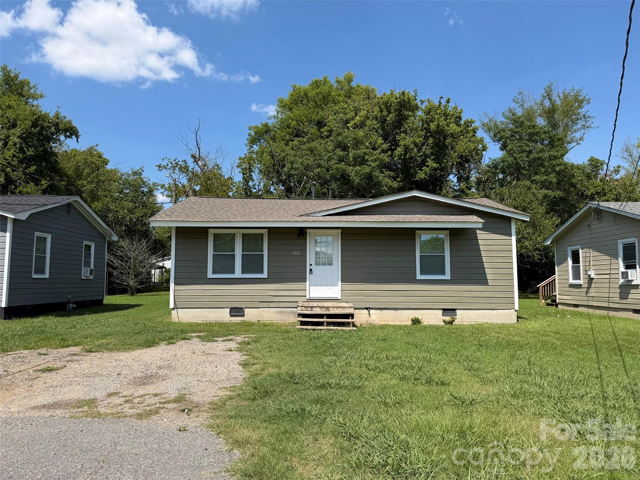 368 Baker Street Property Photo 1