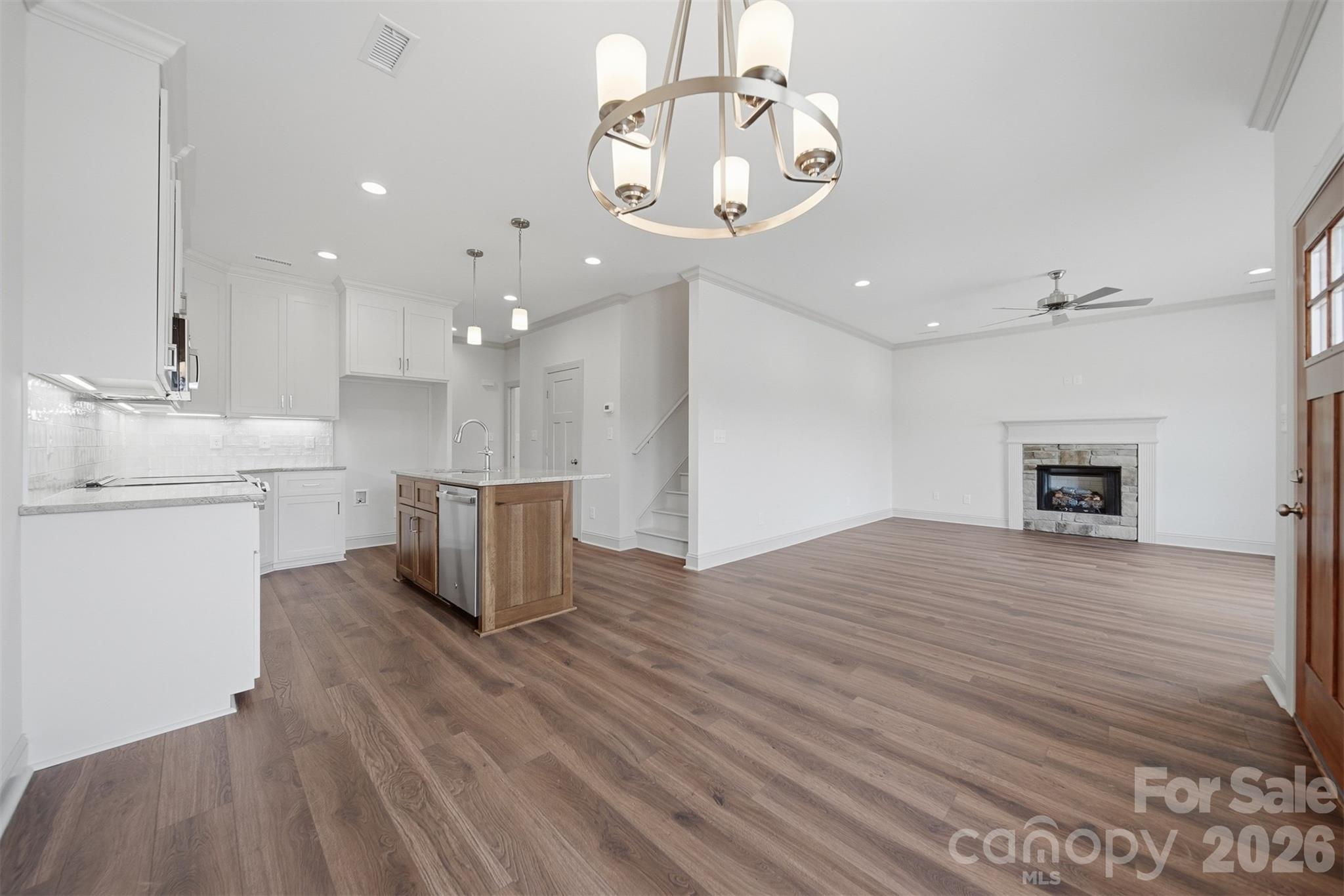 4957 Southview Drive Property Photo 12