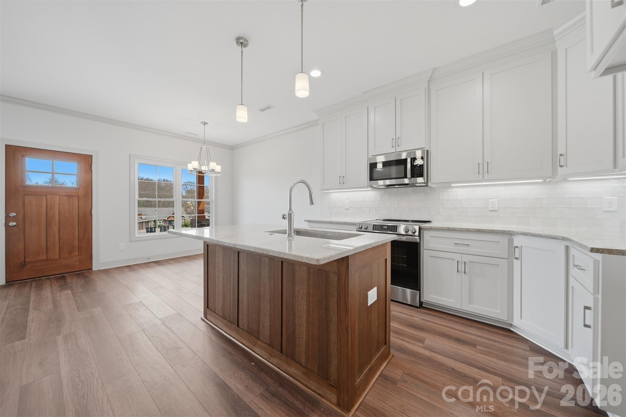 4957 Southview Drive Property Photo 16