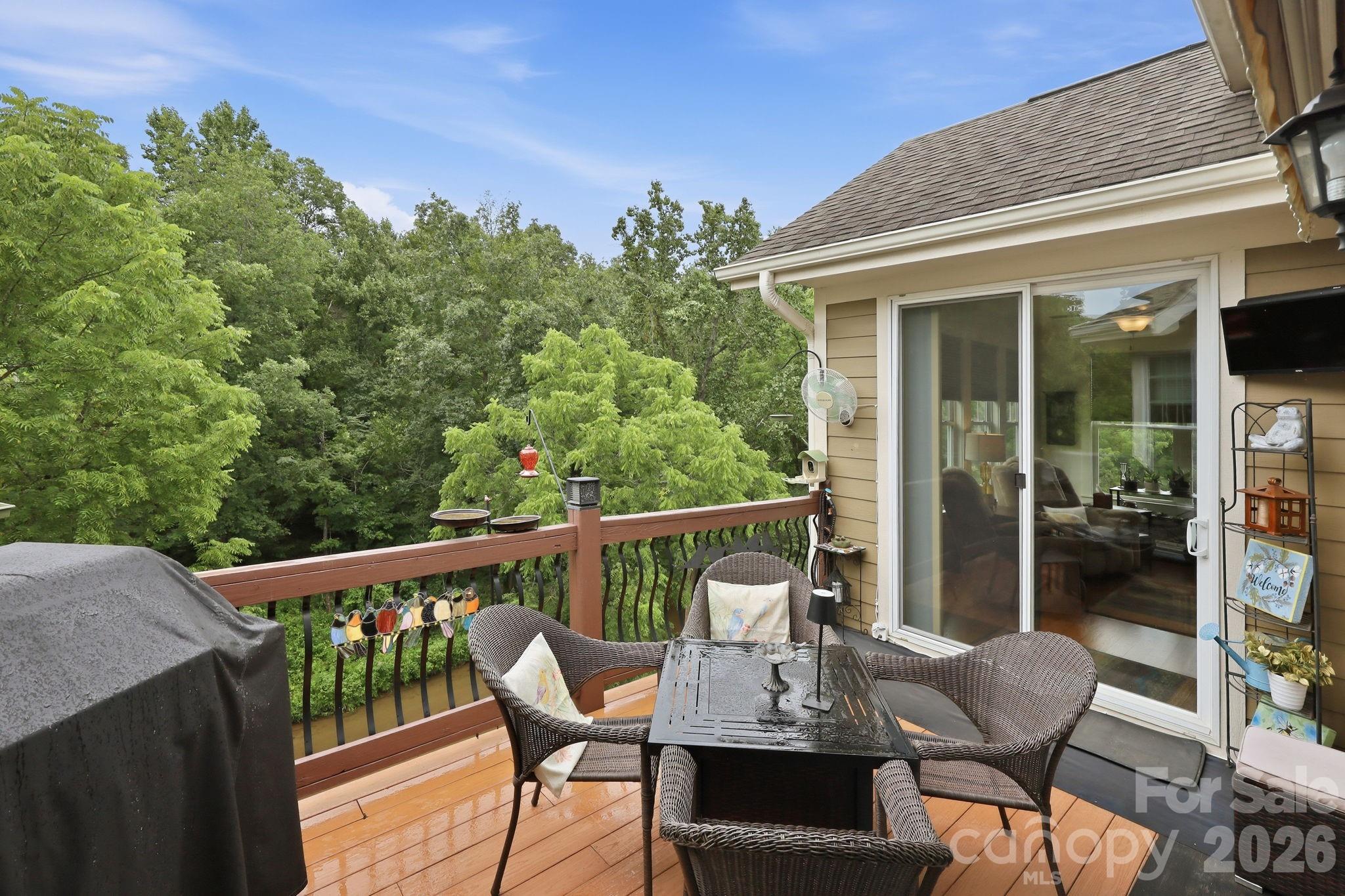 45 Creekside View Drive Property Photo 16