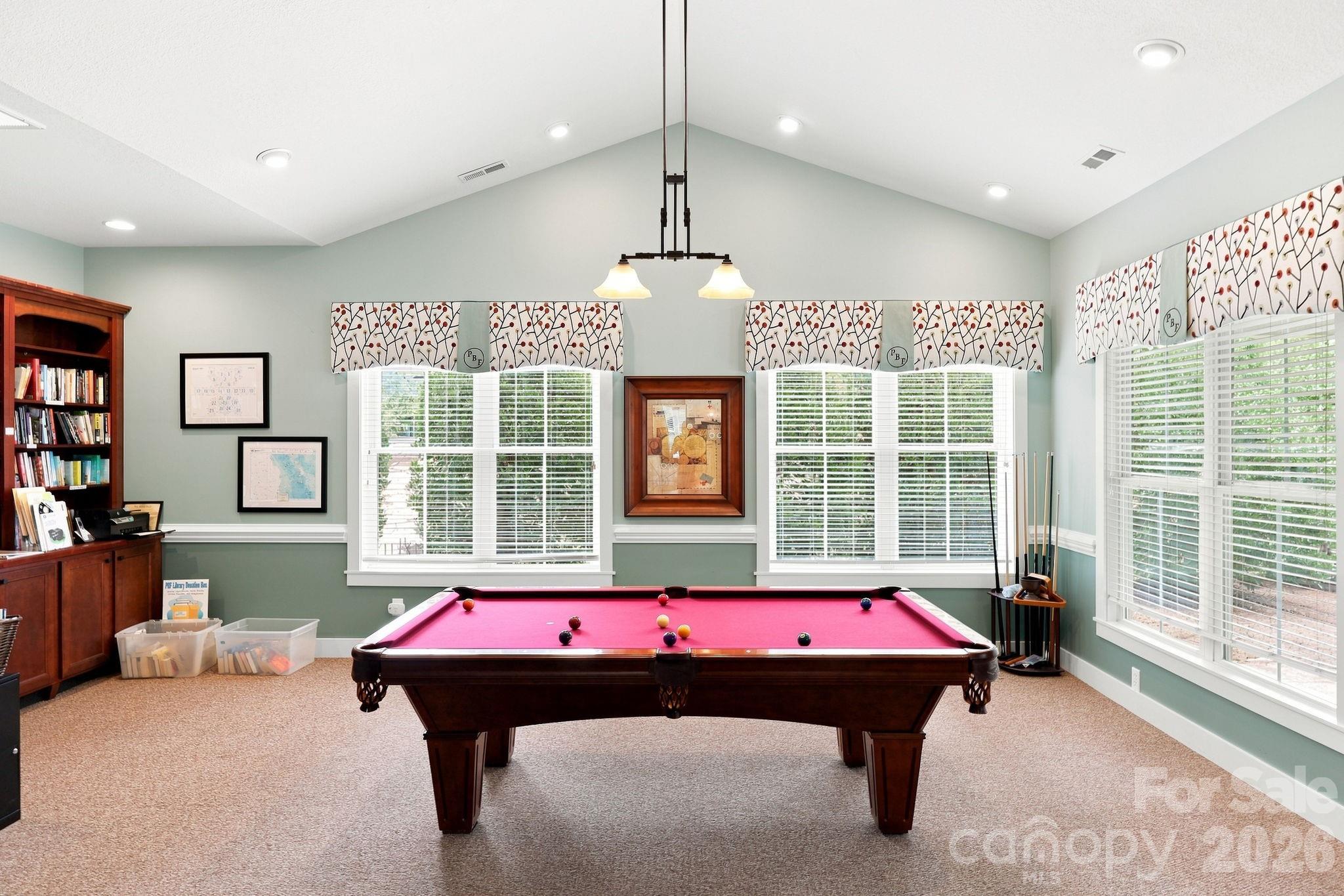 45 Creekside View Drive Property Photo 44