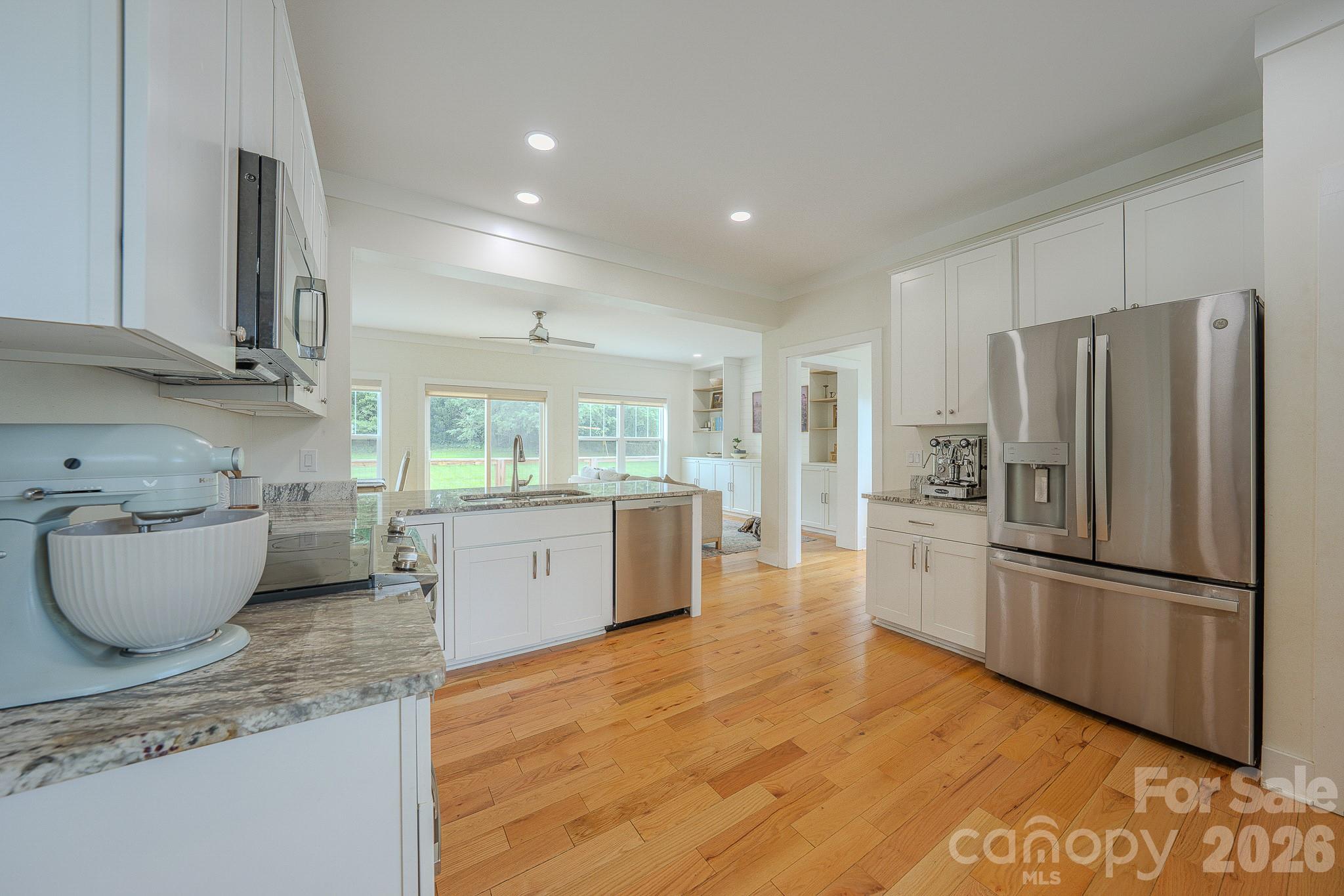 160 Ridge View Drive Property Photo 6