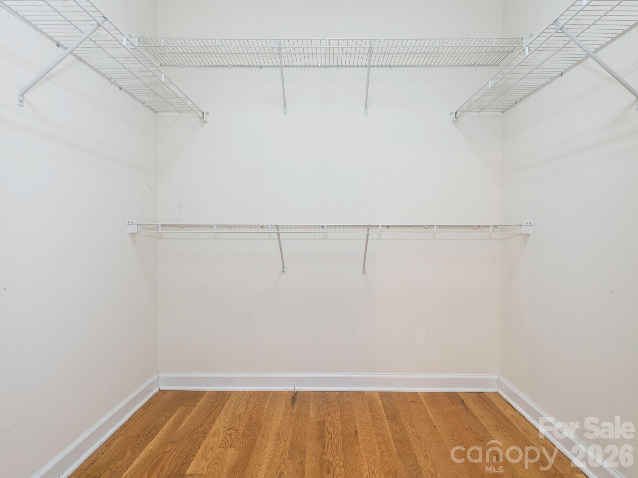 711 Spring Street Property Photo 12