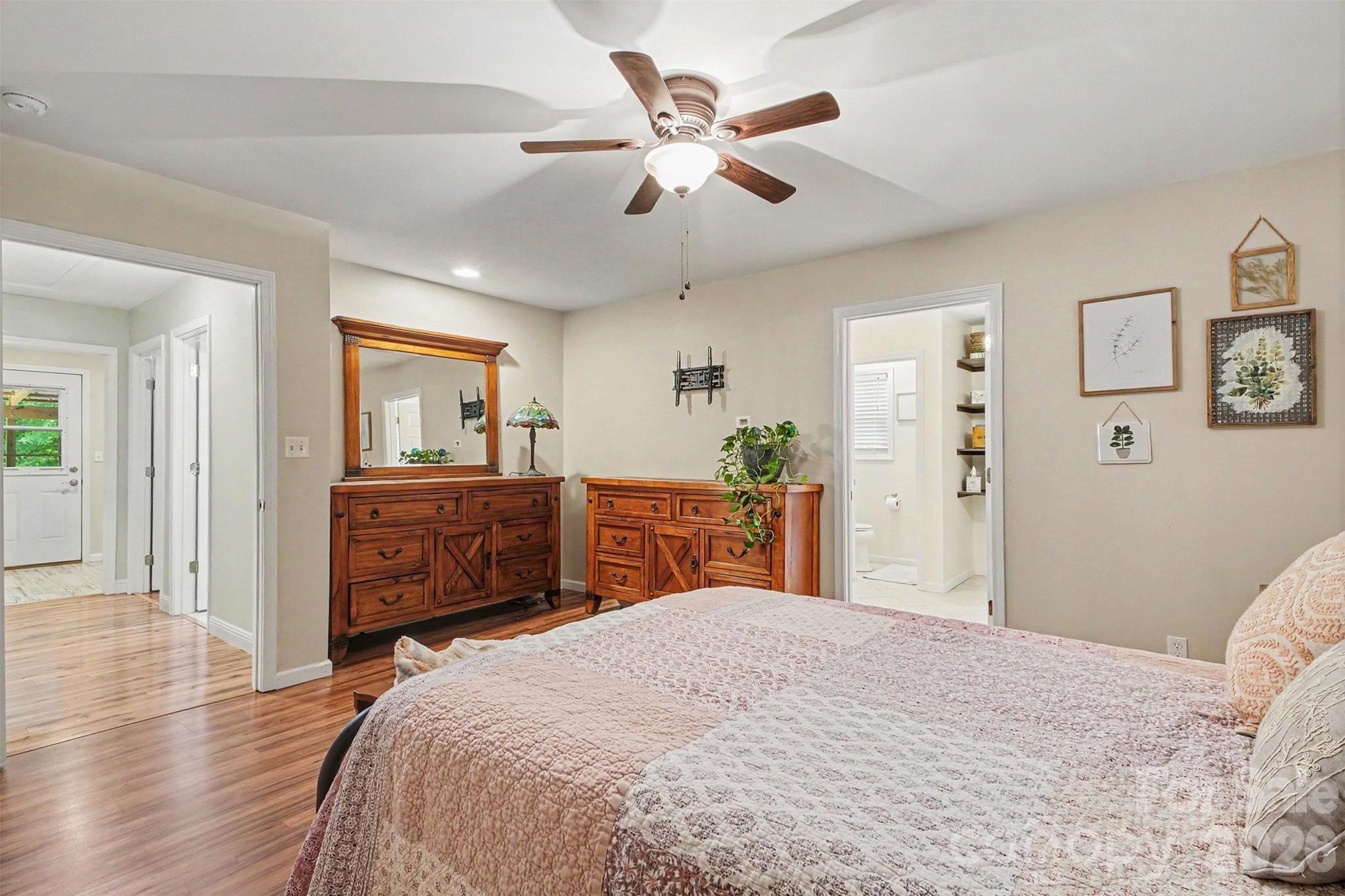 8446 Aqua Lane Property Photo 19