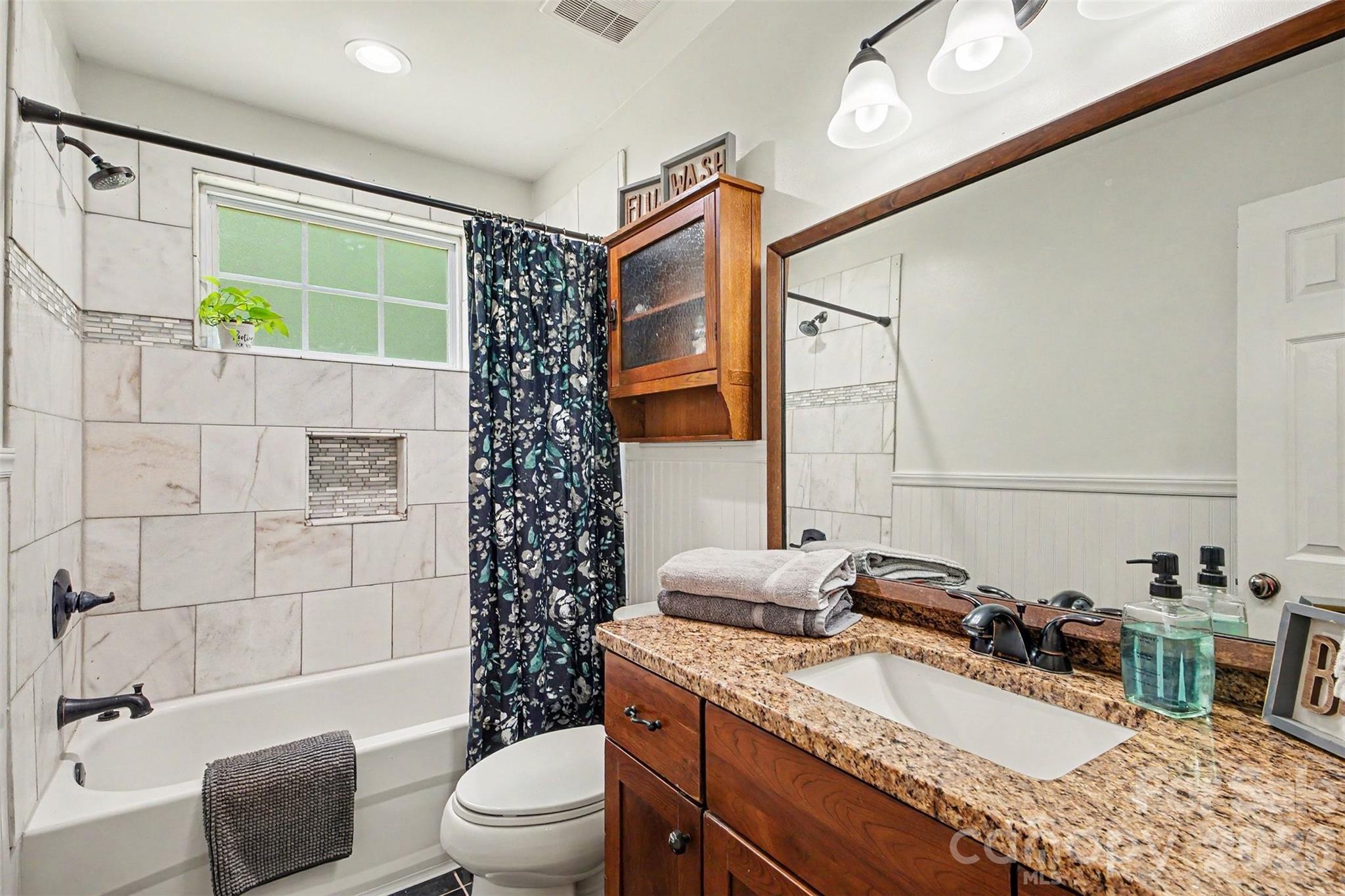8446 Aqua Lane Property Photo 23