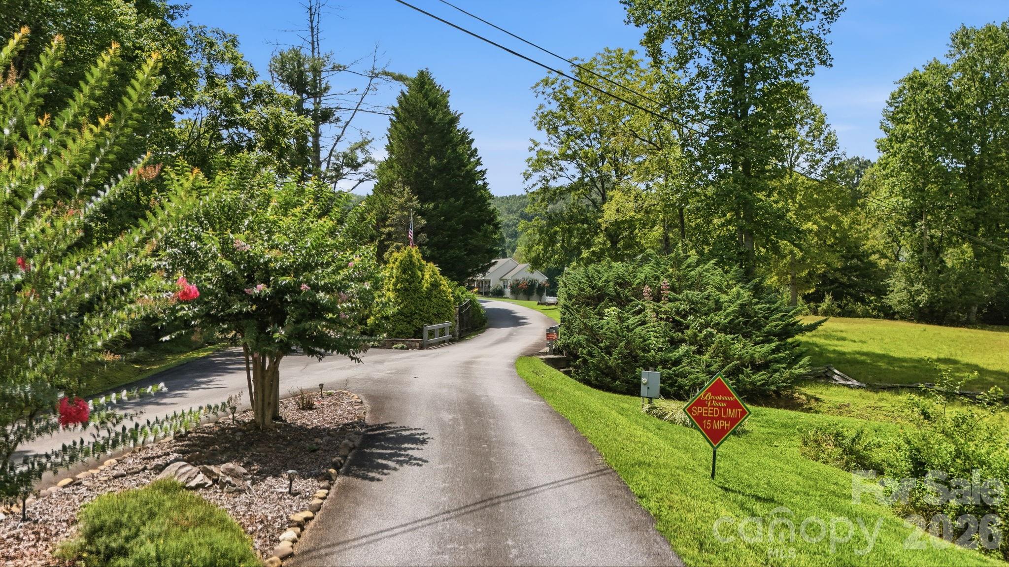 00 Brookstone Mountain Trail 34 Property Photo 18