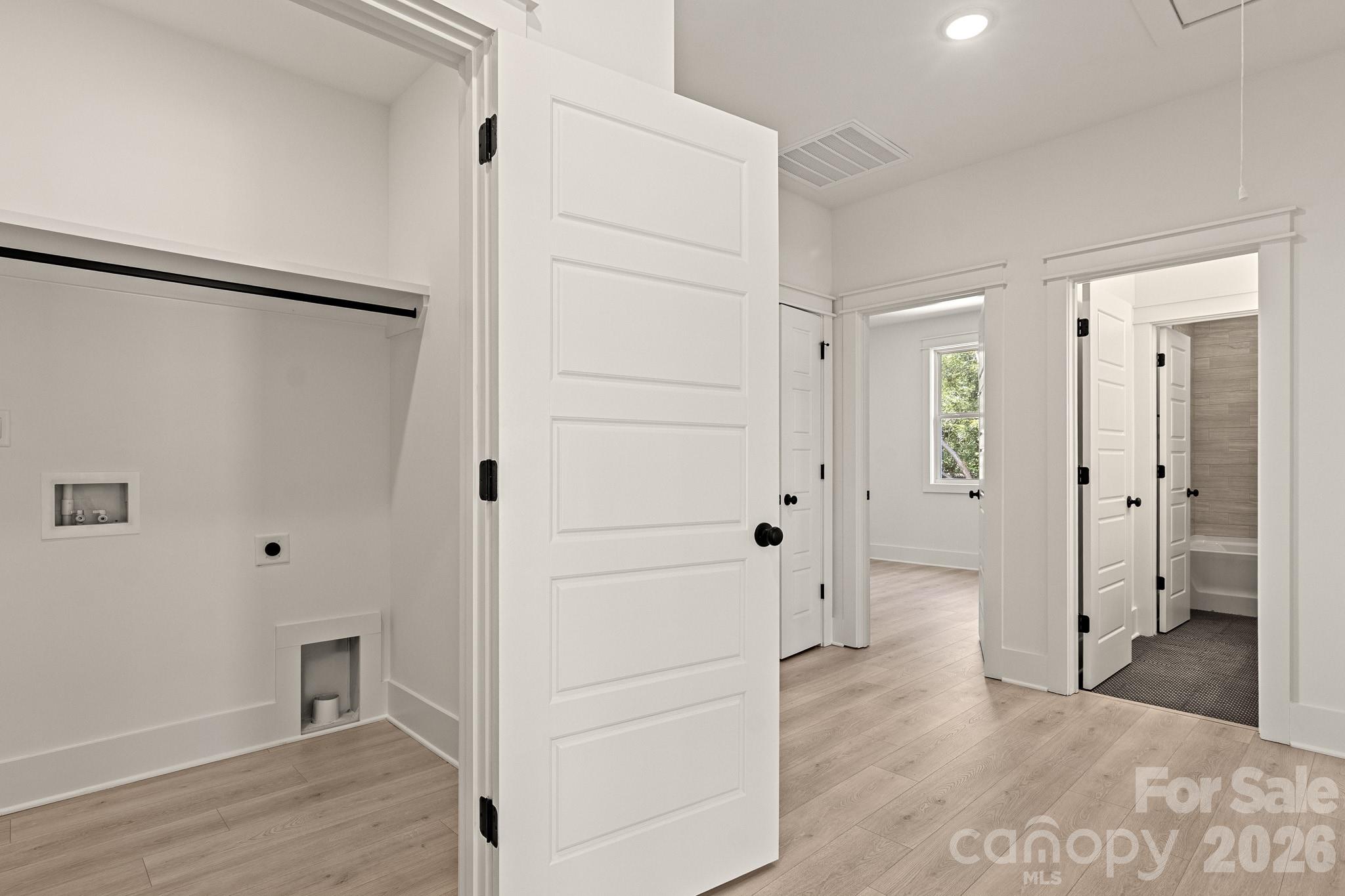 2411 Secrest Shortcut Road Property Photo 33