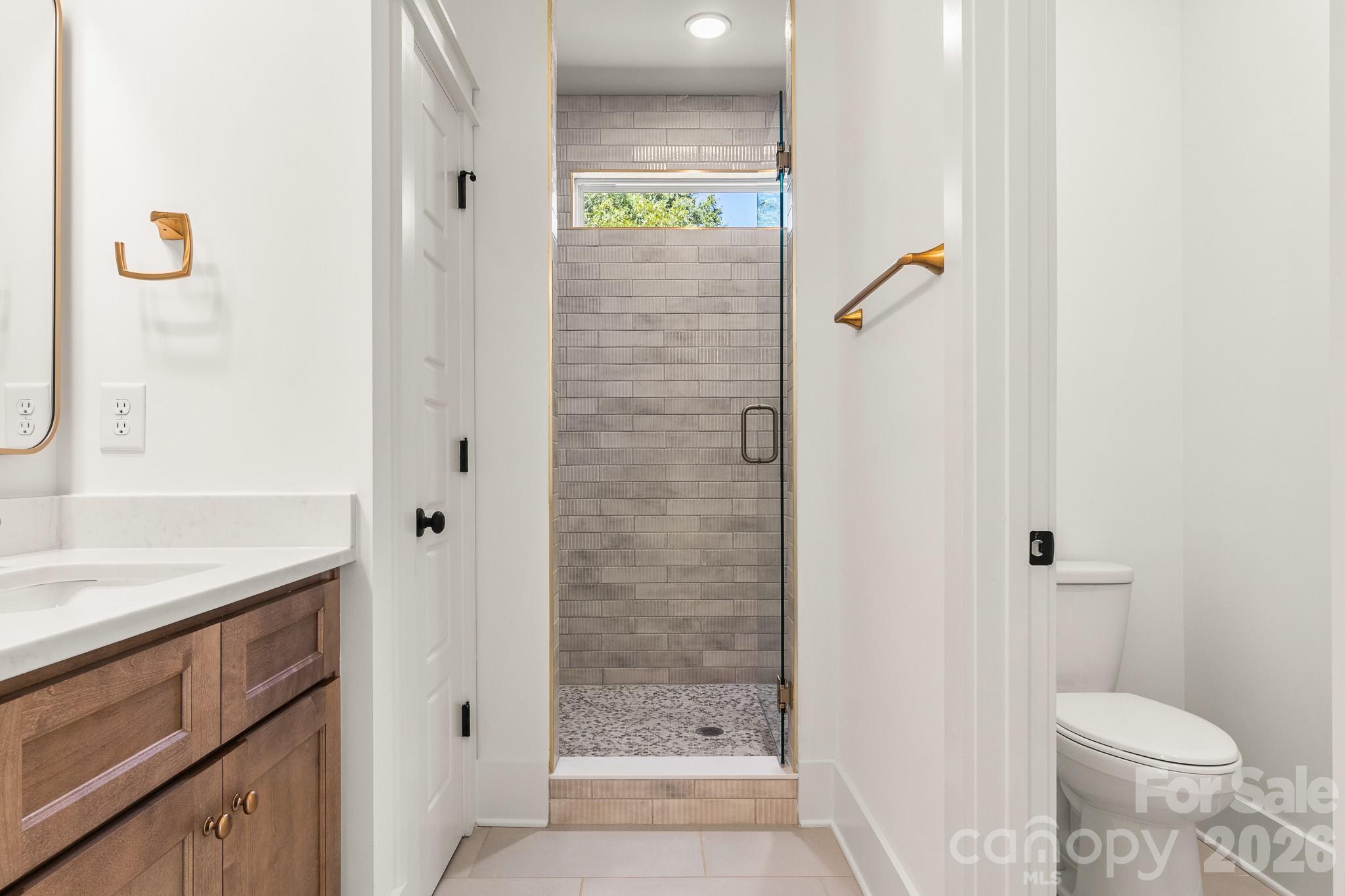2411 Secrest Shortcut Road Property Photo 44