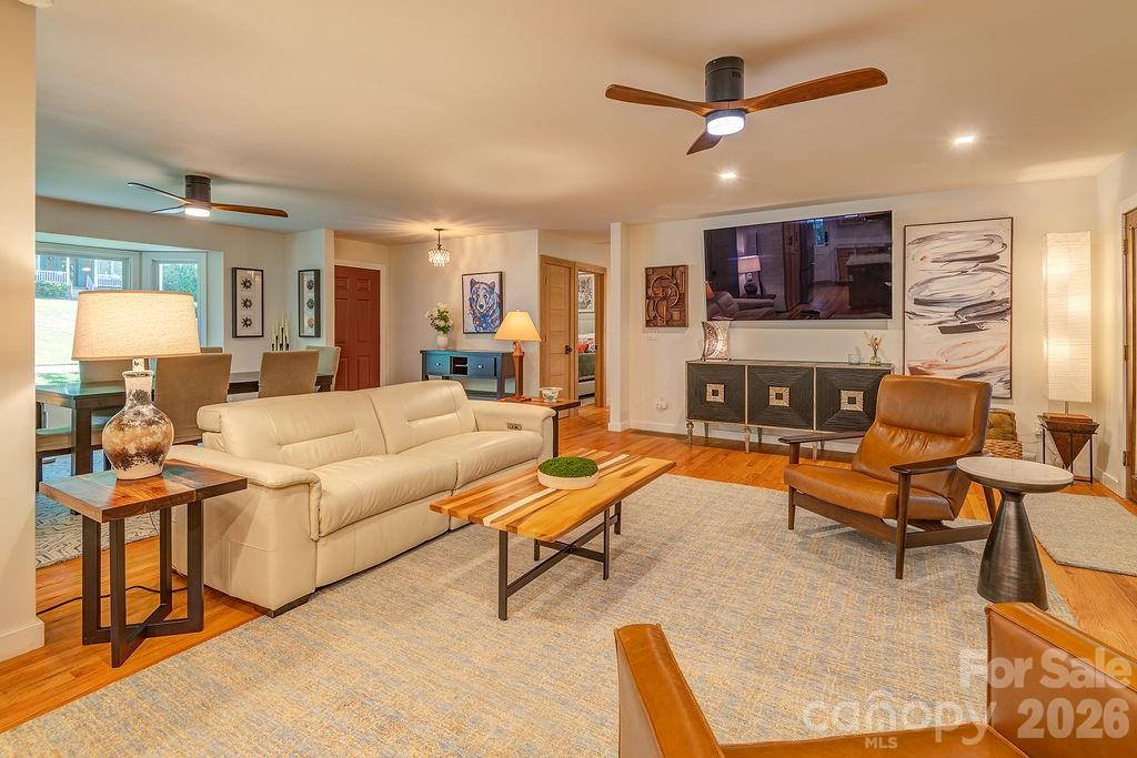47 Deerwood Drive Property Photo 14