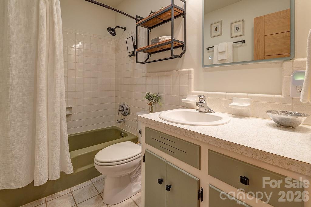 47 Deerwood Drive Property Photo 25