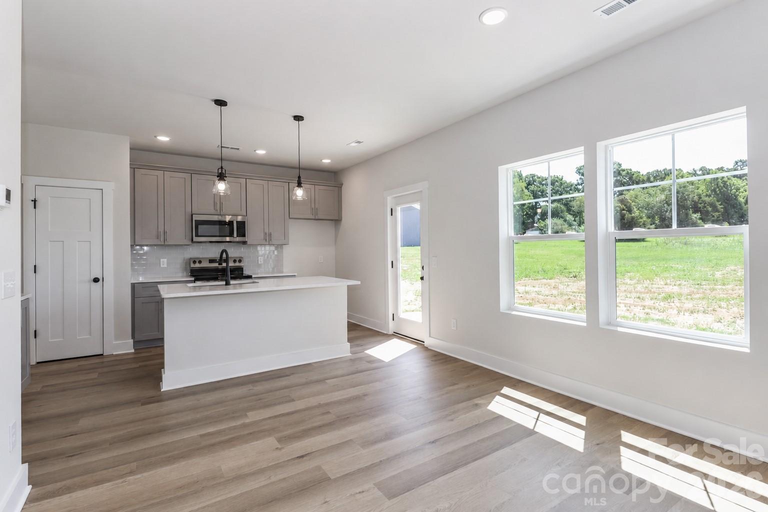 107 Cain Road Property Photo 8