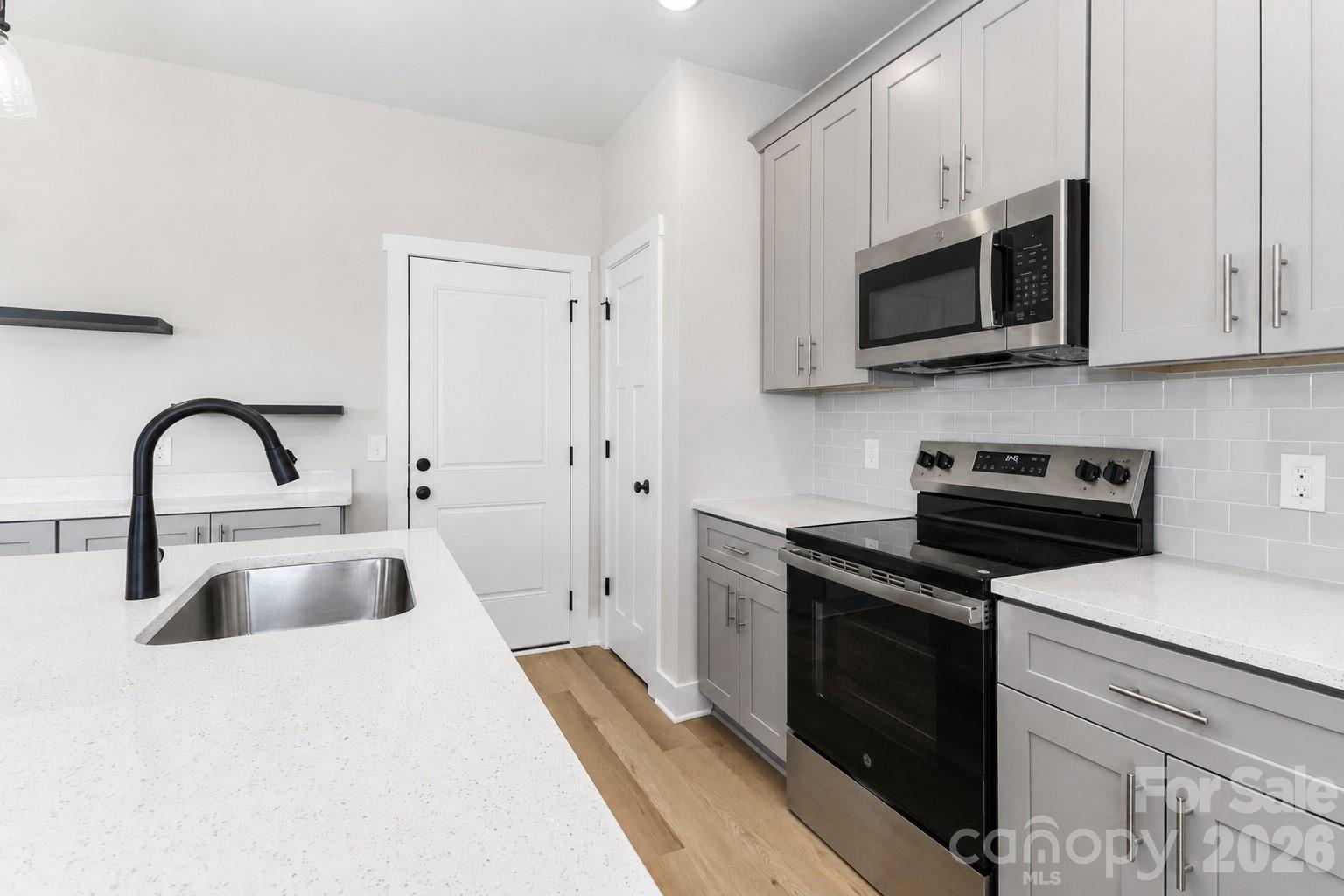 107 Cain Road Property Photo 10