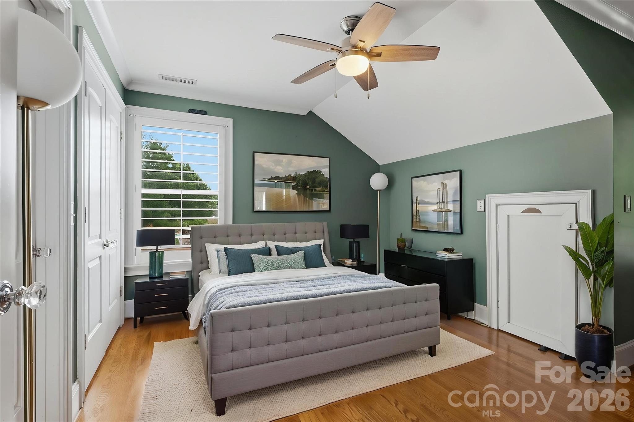 2013 Chesterfield Avenue Property Photo 14