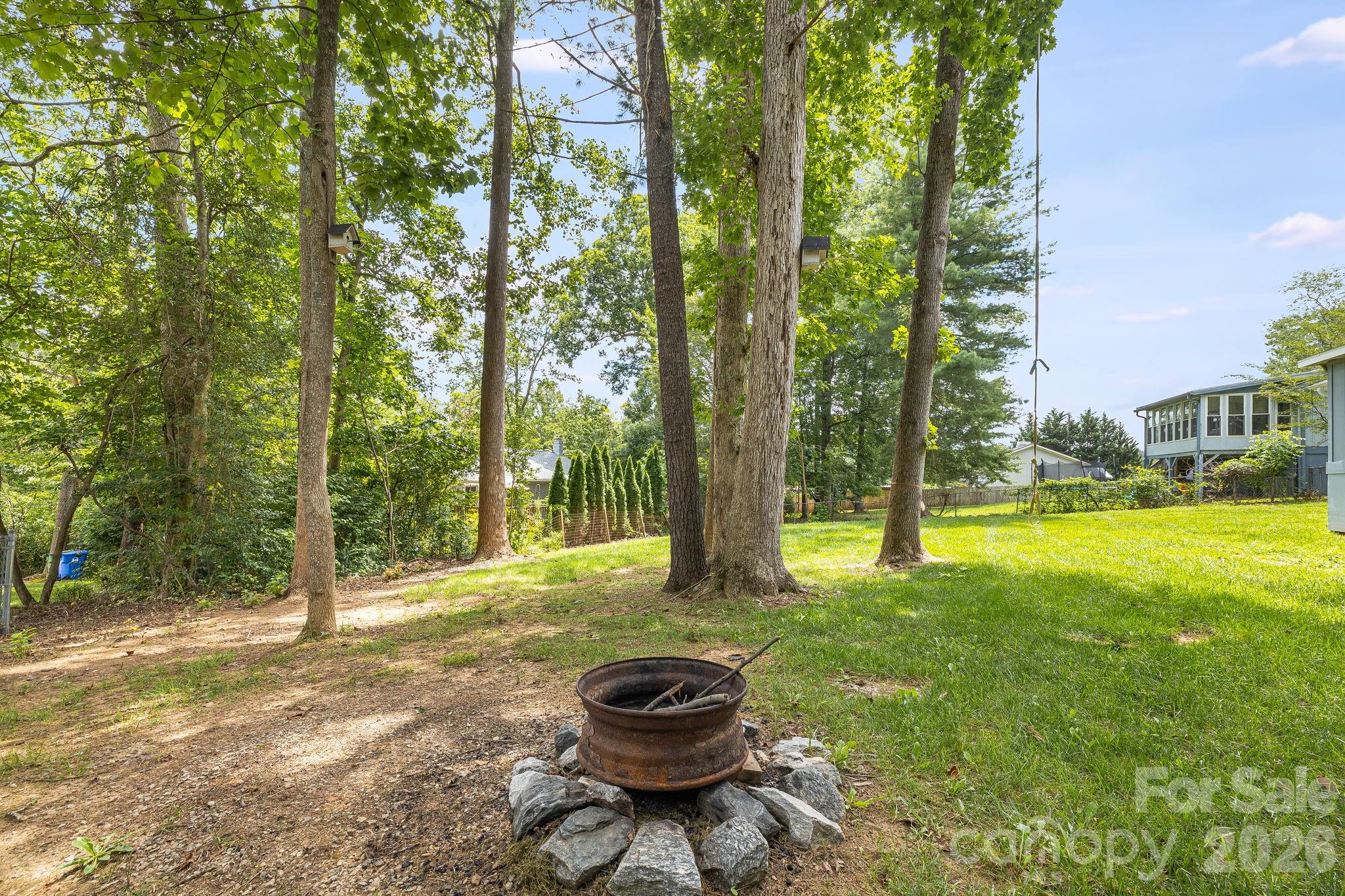 35 Golden Oaks Lane Property Photo 46