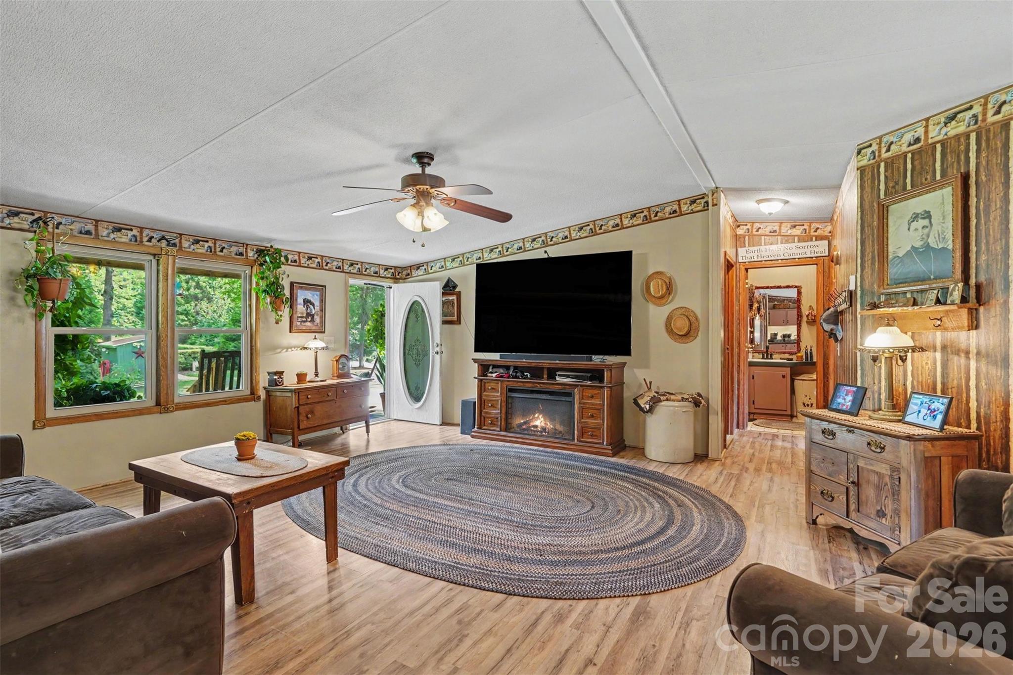 1206 Alberto Lane Property Photo 9
