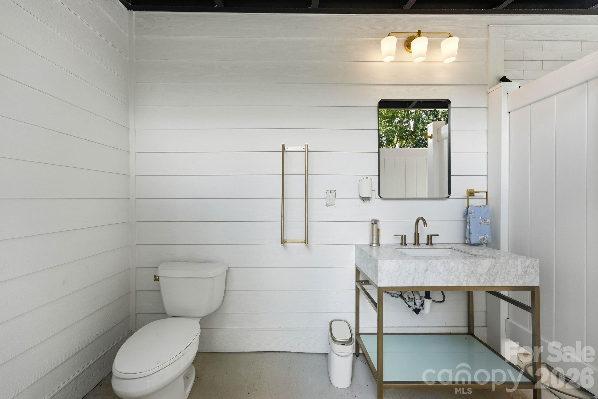 173 Freshwater Lane Property Photo 37