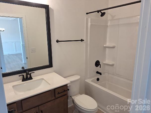5028 Cardiff Court 62 Property Photo 17