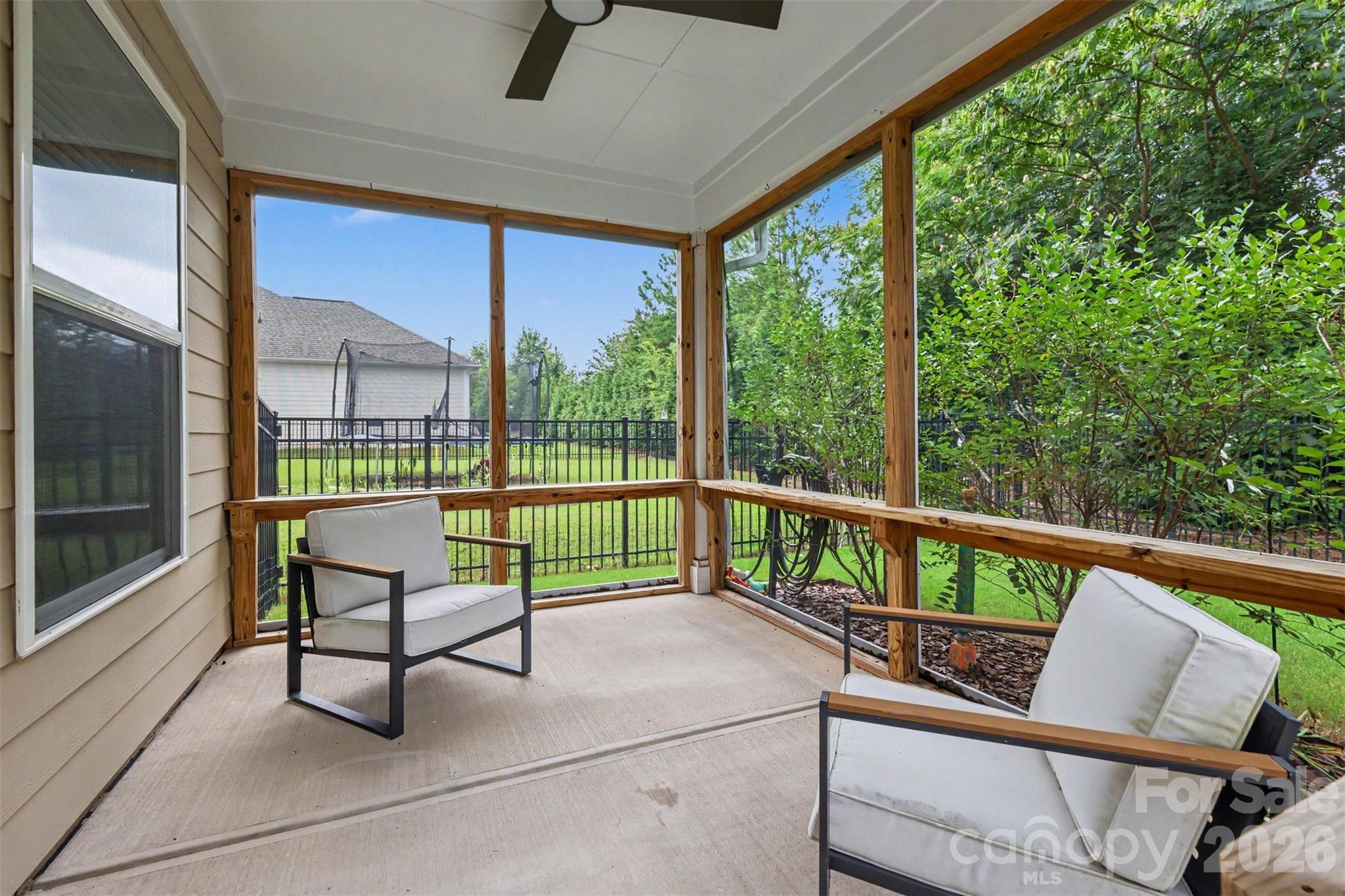 402 Dudley Drive Property Photo 25
