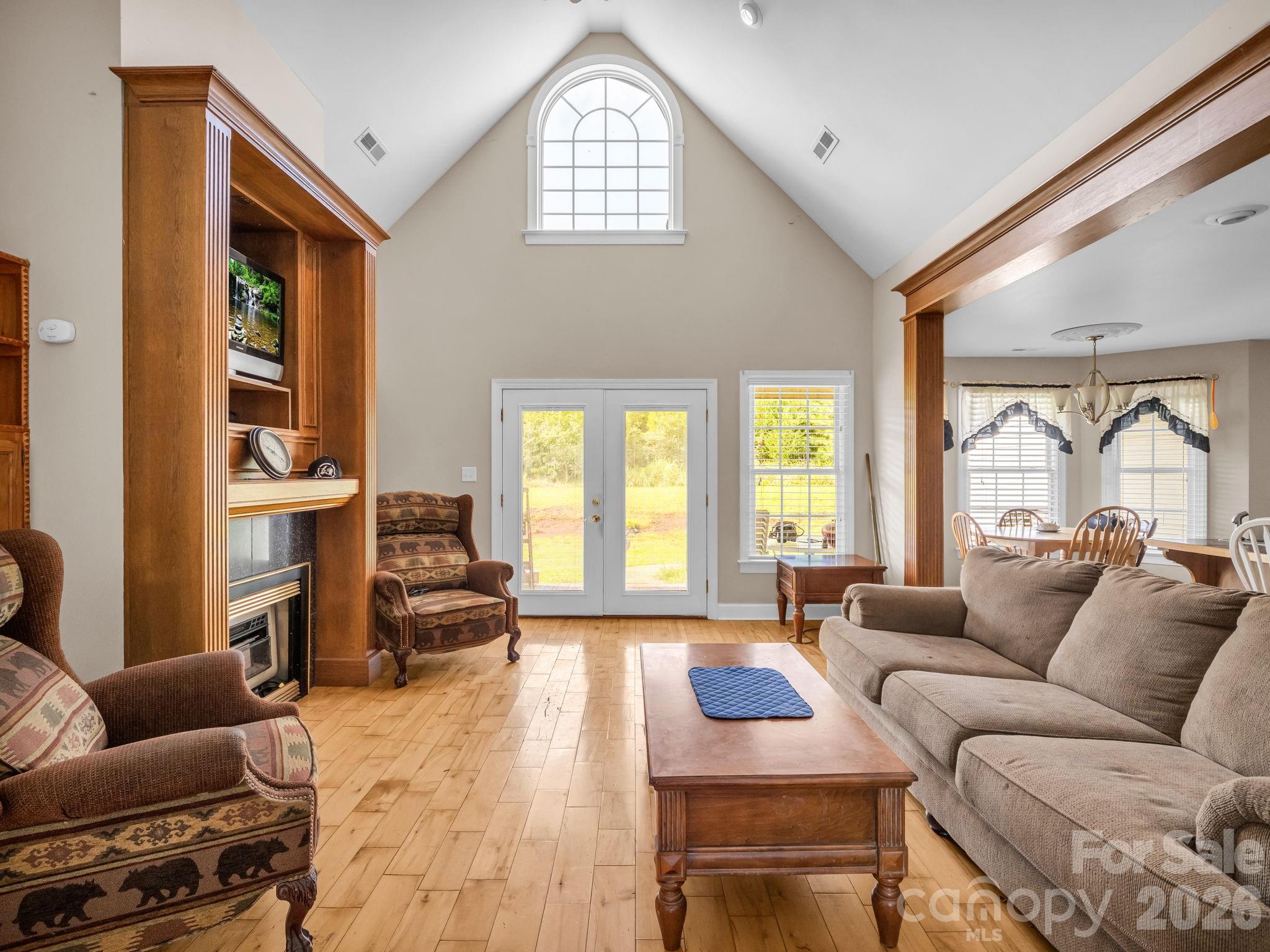 6301 Poors Ford Road Property Photo 4
