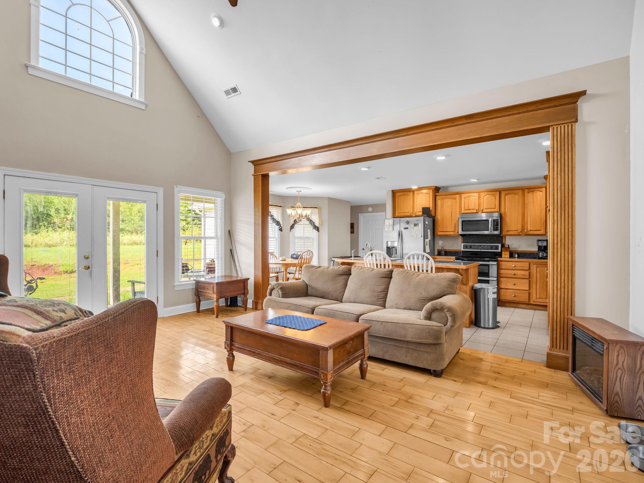 6301 Poors Ford Road Property Photo 5