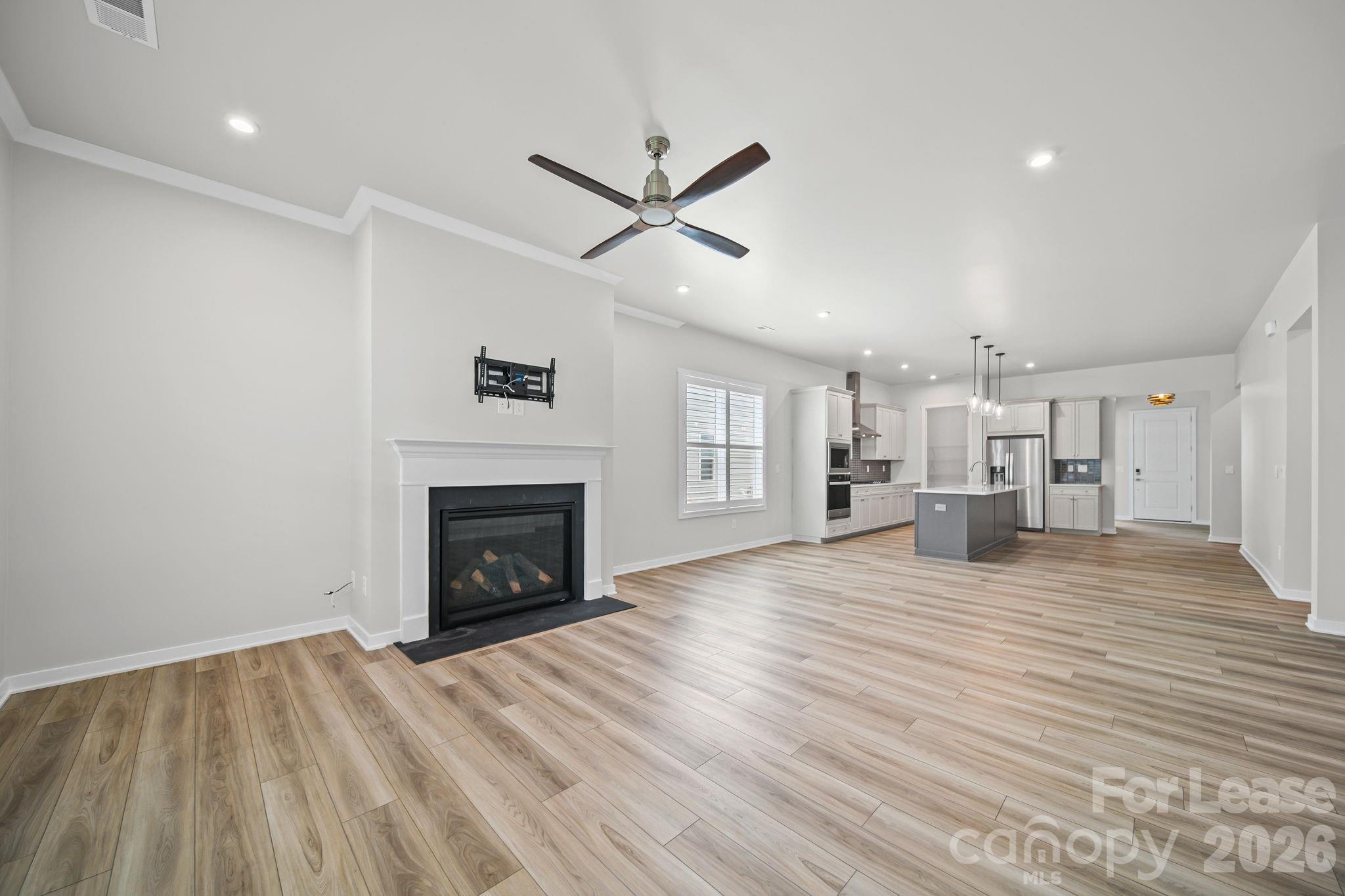 8016 Brookbank Drive Property Photo 6