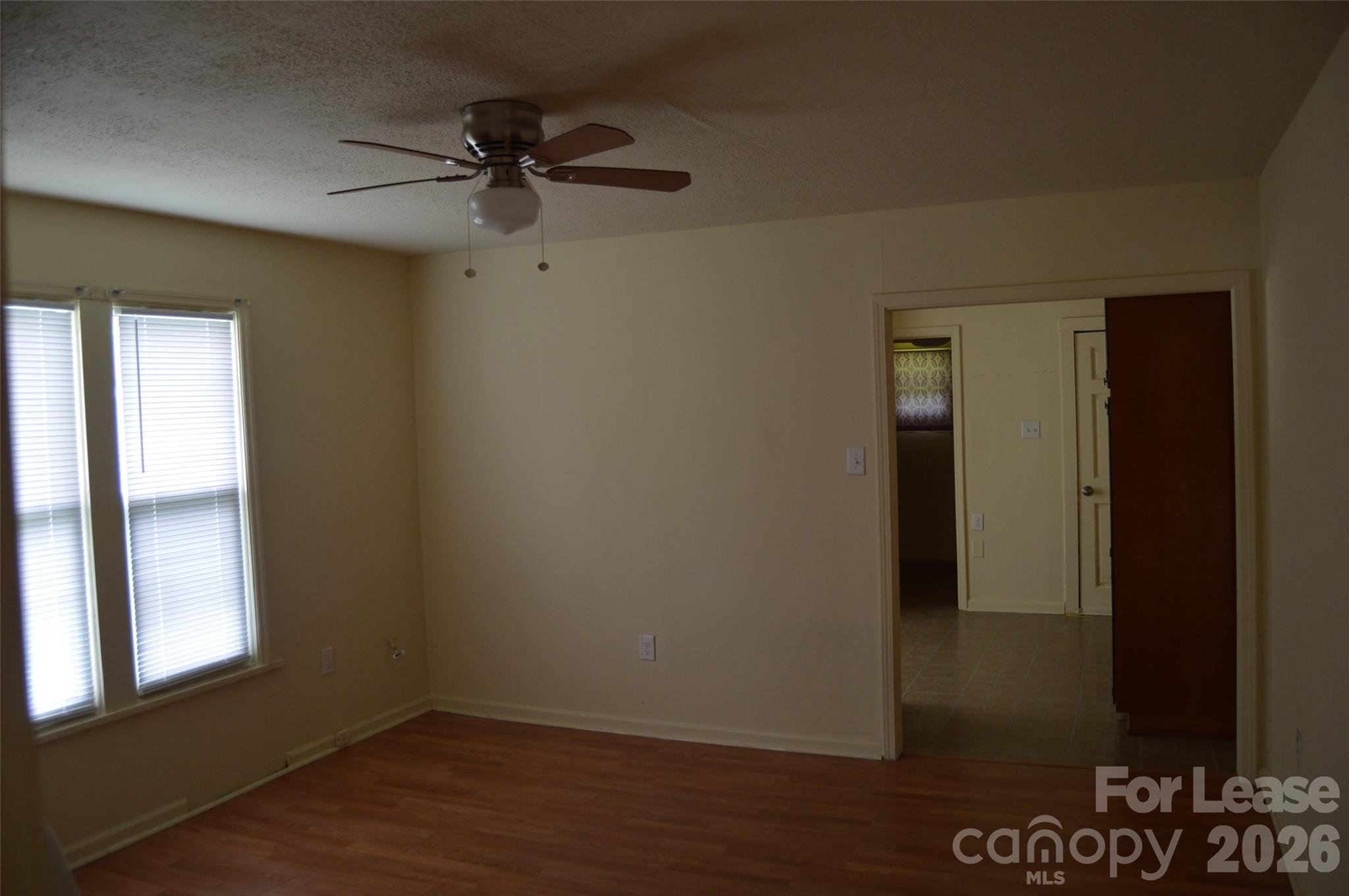 208 Wilson Street B Property Photo 4