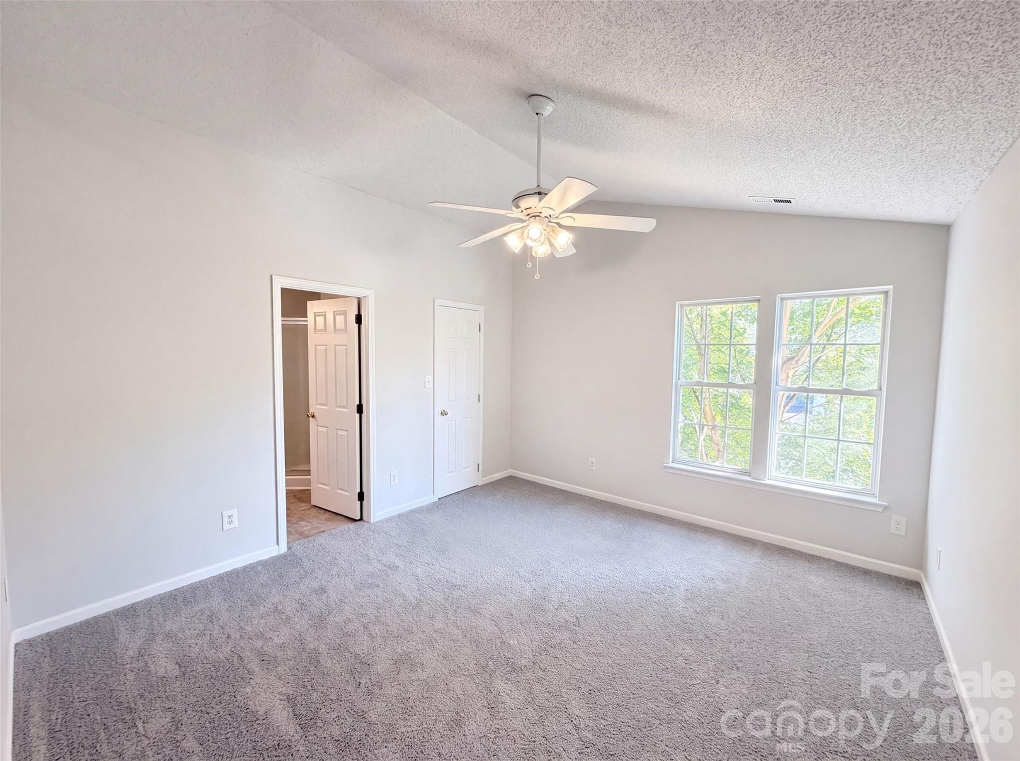 3016 Wyntree Court Property Photo 4
