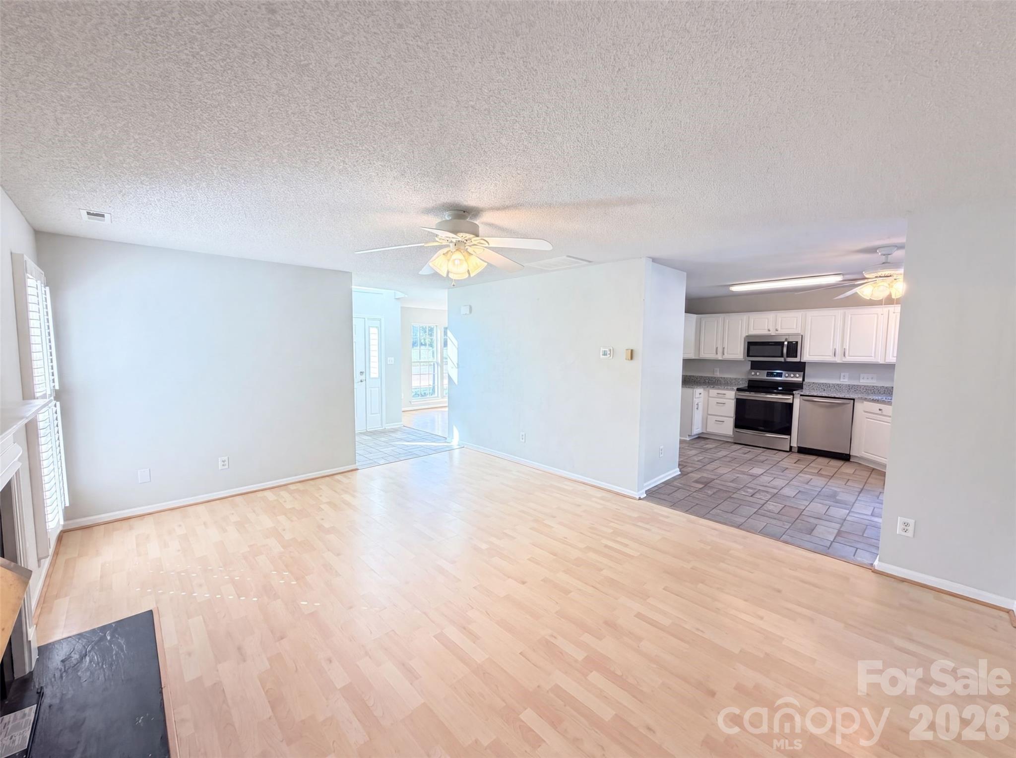 3016 Wyntree Court Property Photo 7