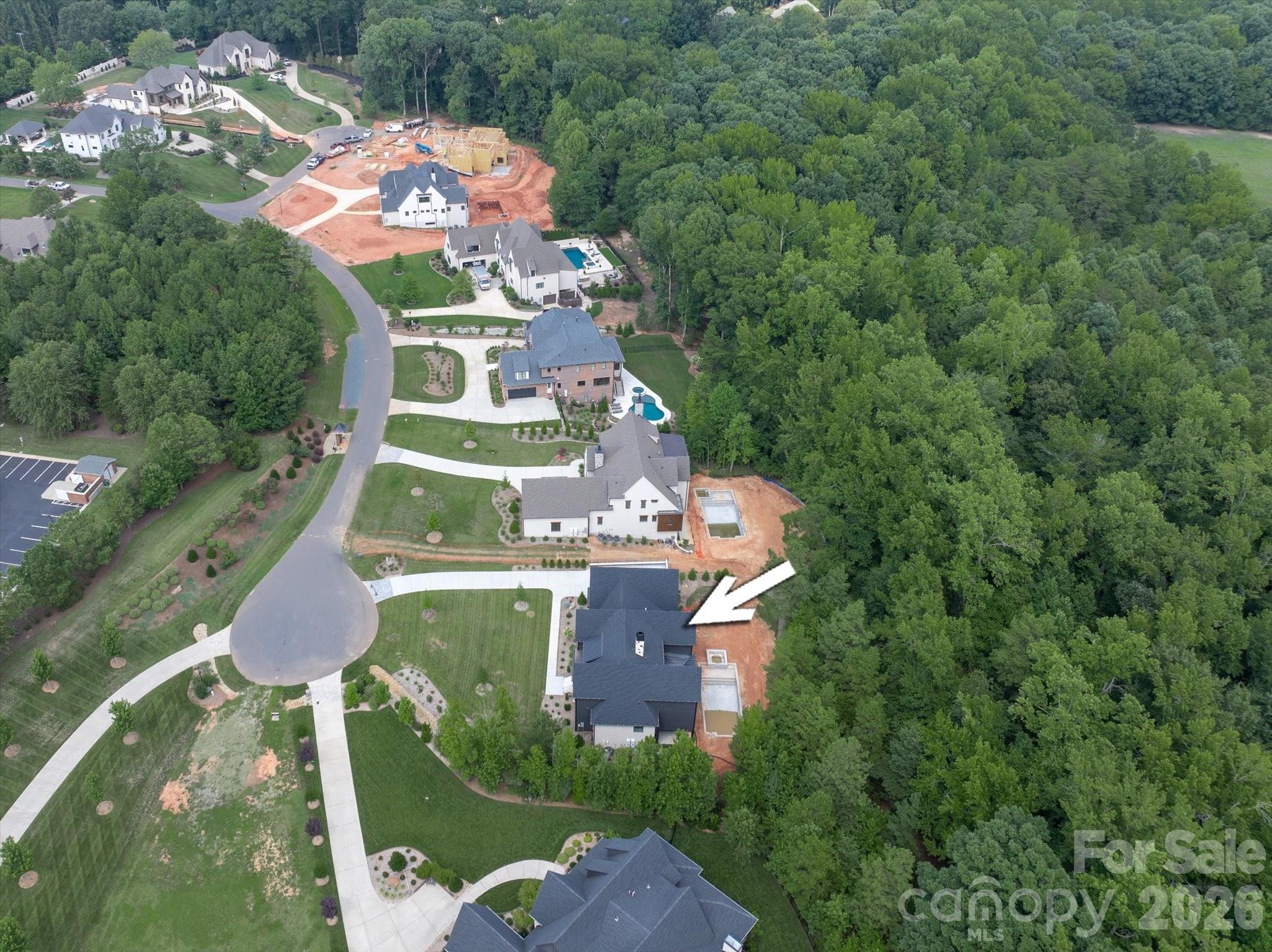 217 Crest Court Property Photo 47