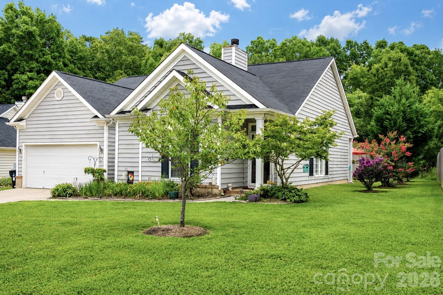 2568 Governors Pointe Court Property Photo 2