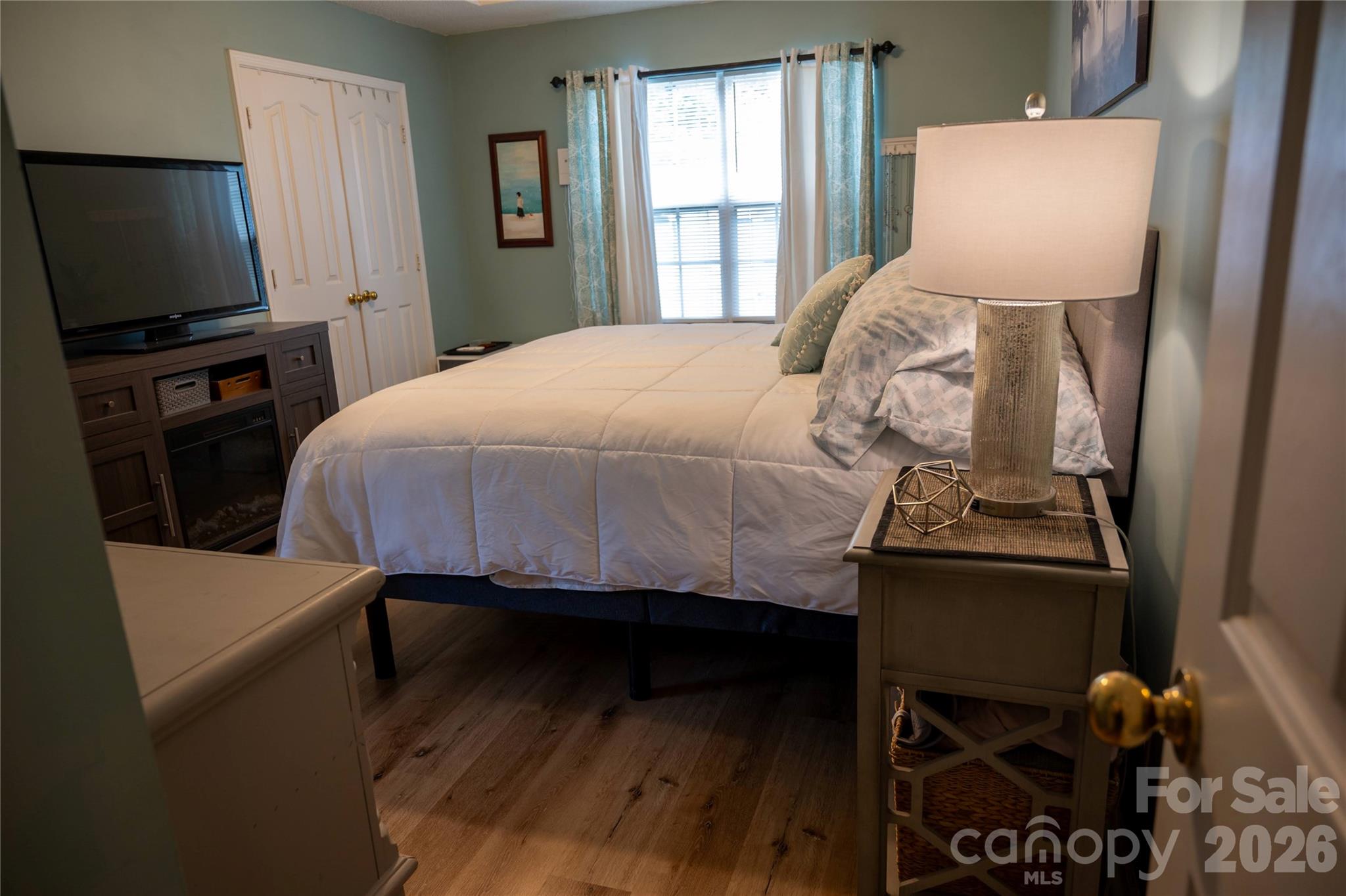 2568 Governors Pointe Court Property Photo 19