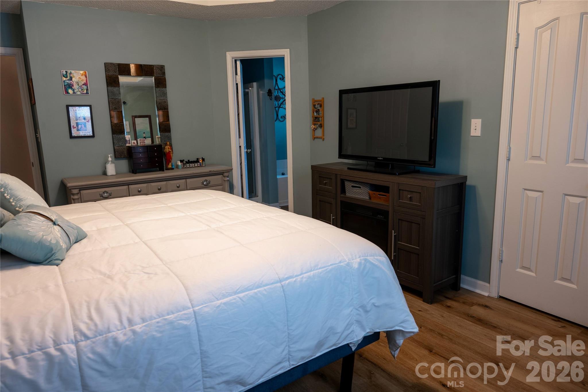 2568 Governors Pointe Court Property Photo 21