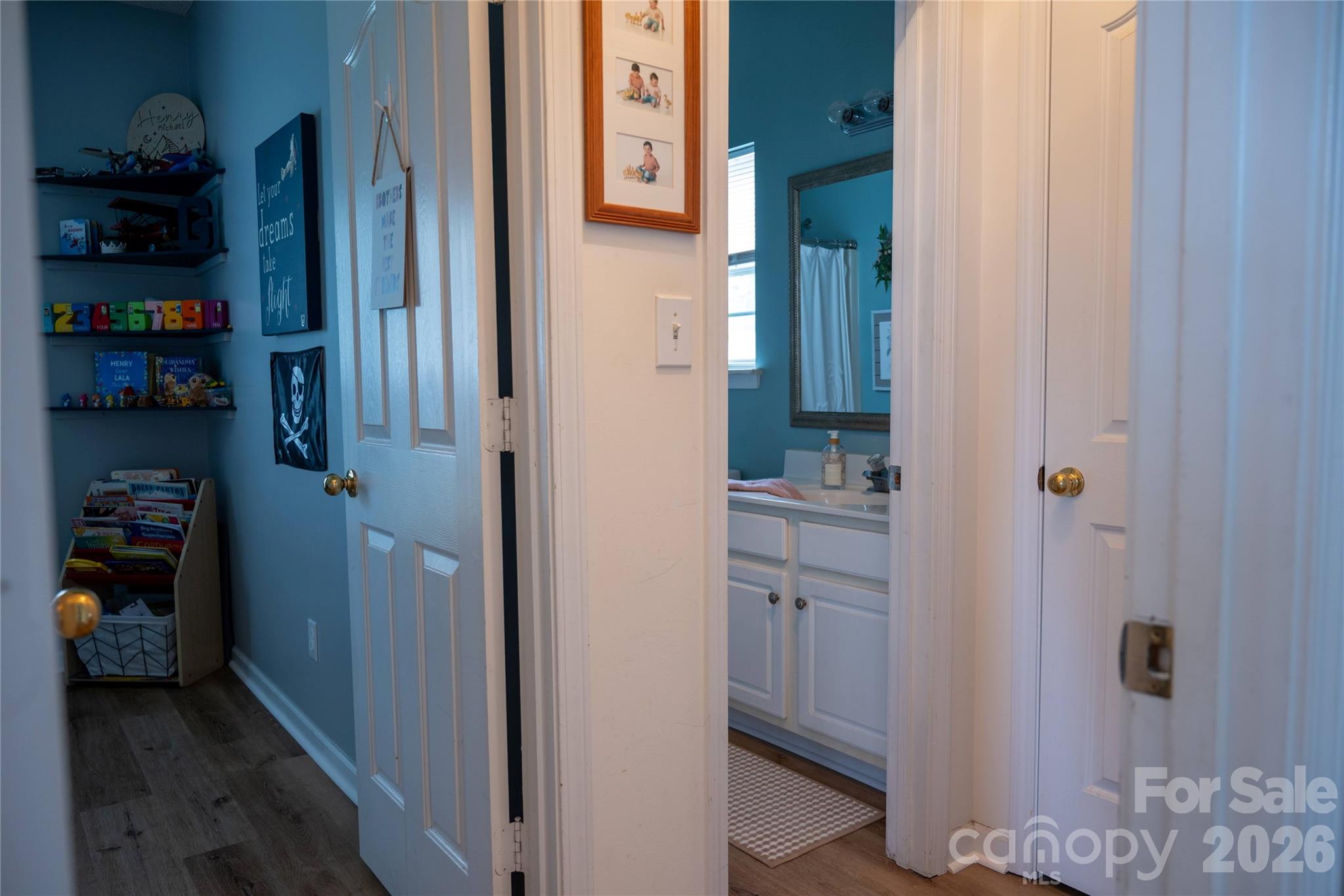 2568 Governors Pointe Court Property Photo 27