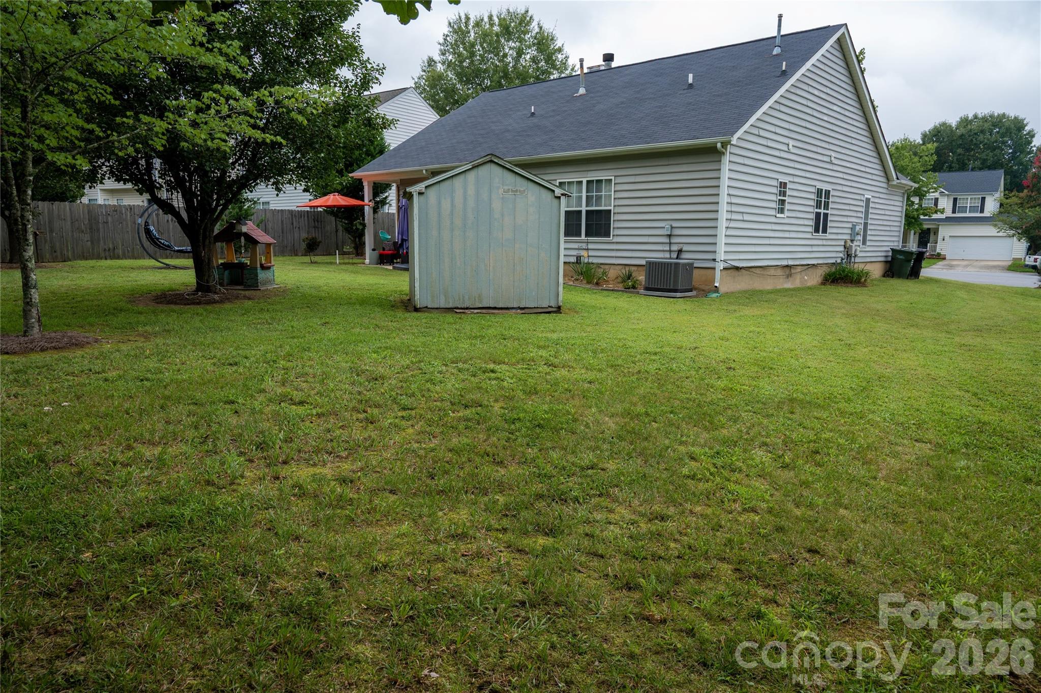 2568 Governors Pointe Court Property Photo 38