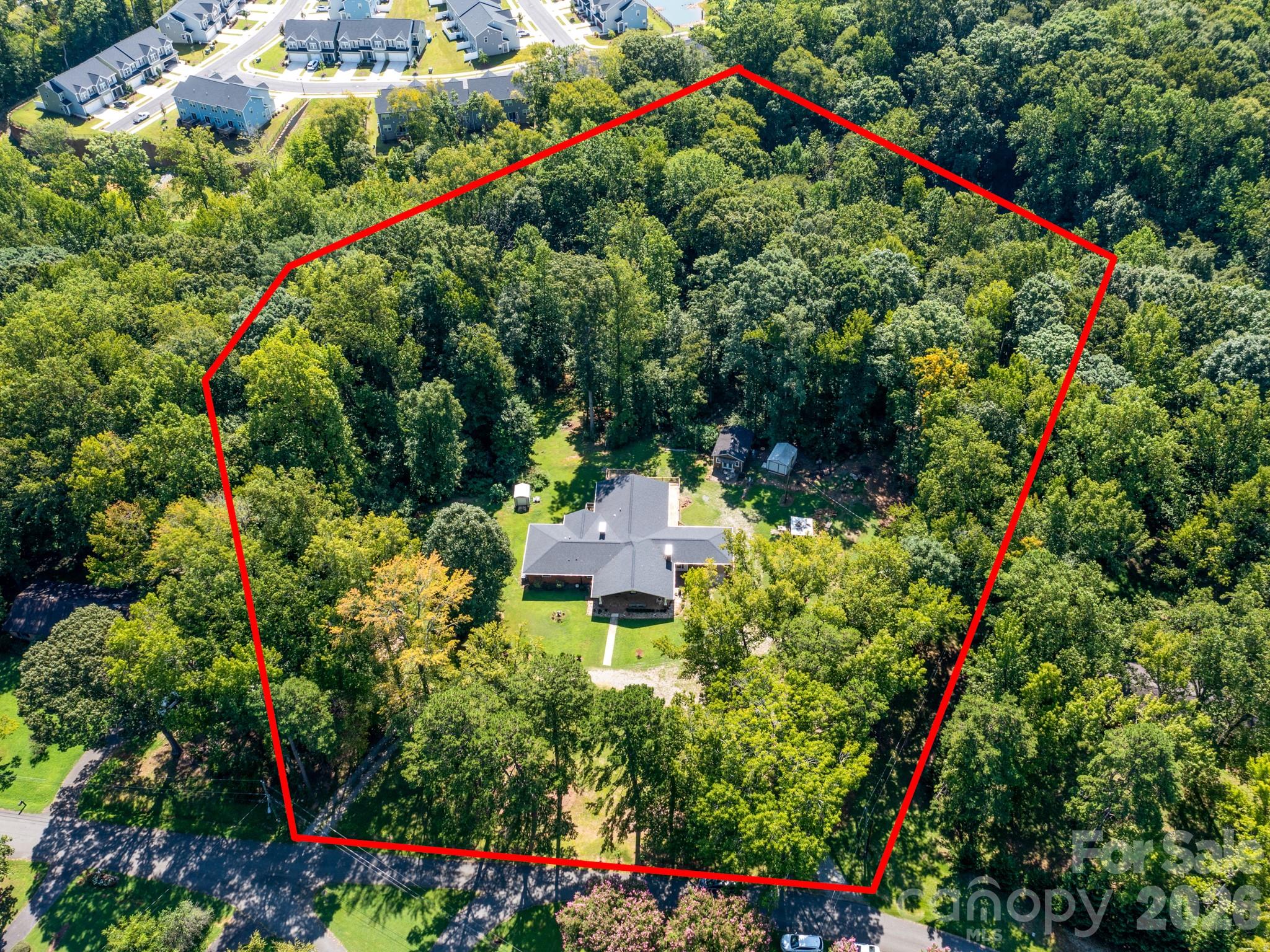 7124 Ridge Lane Road Property Photo 1