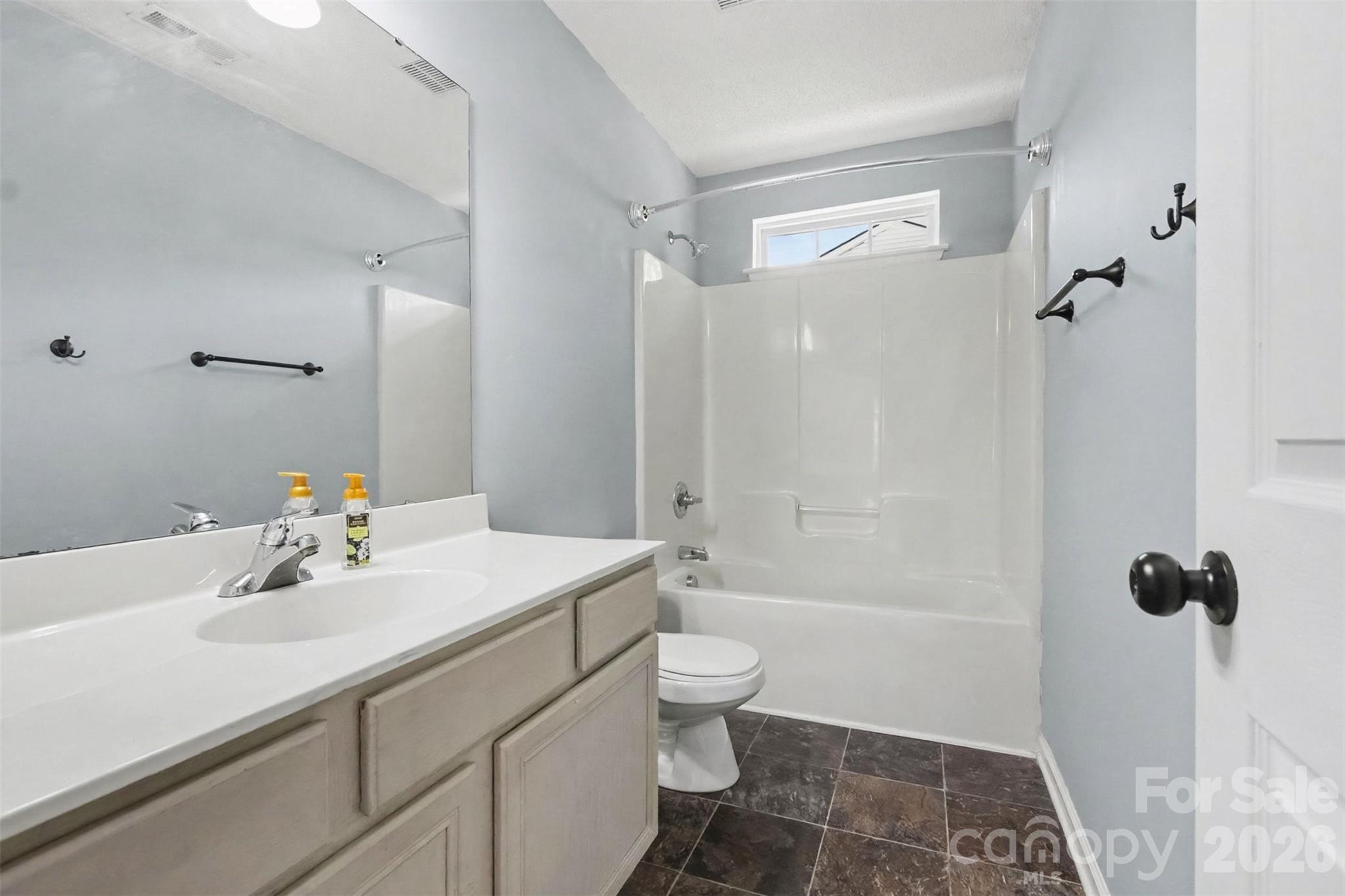 2133 Majestic Poplar Drive Property Photo 17