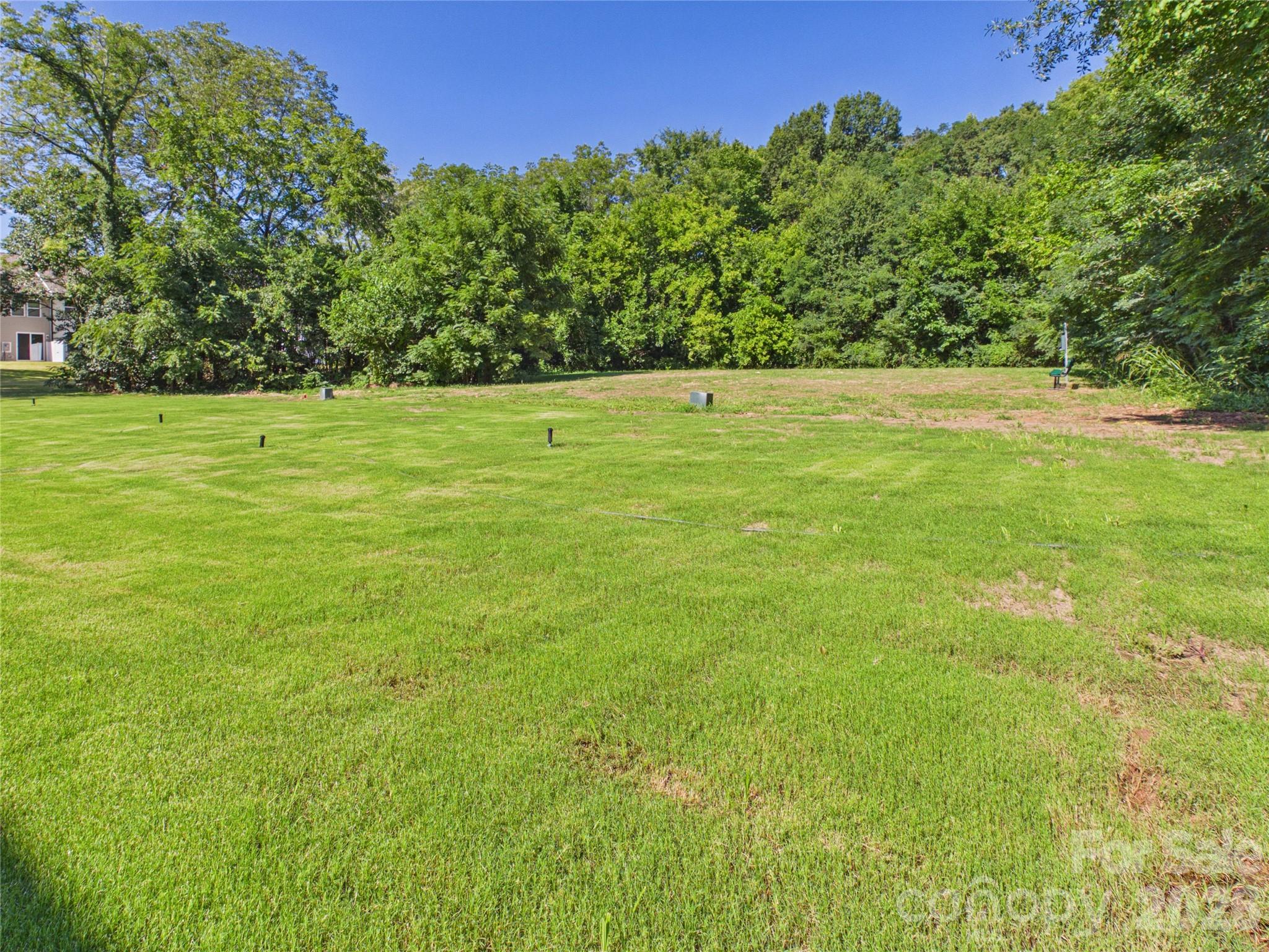 105 N Dilling Street 01 Property Photo 14