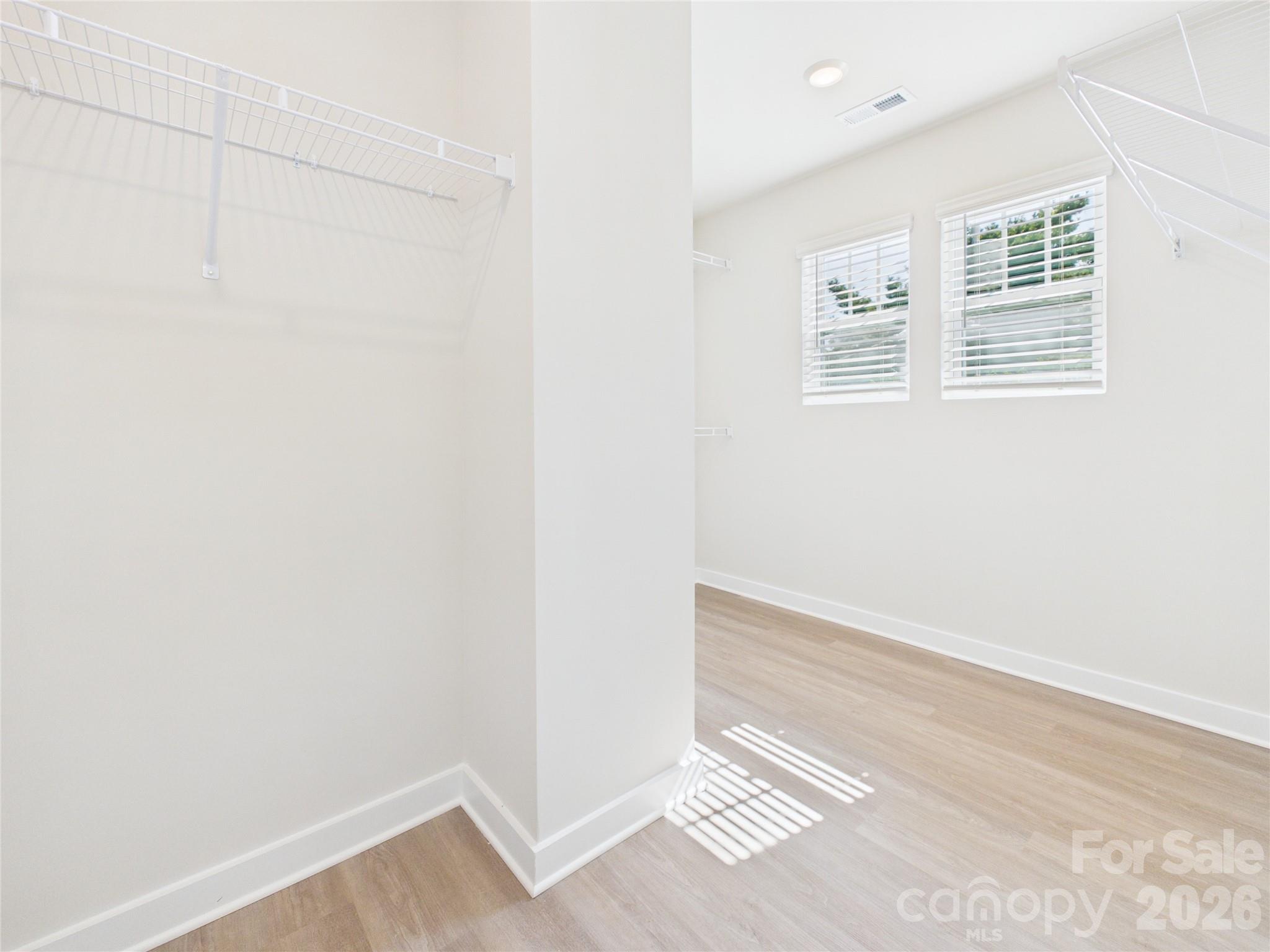 105 N Dilling Street 01 Property Photo 21