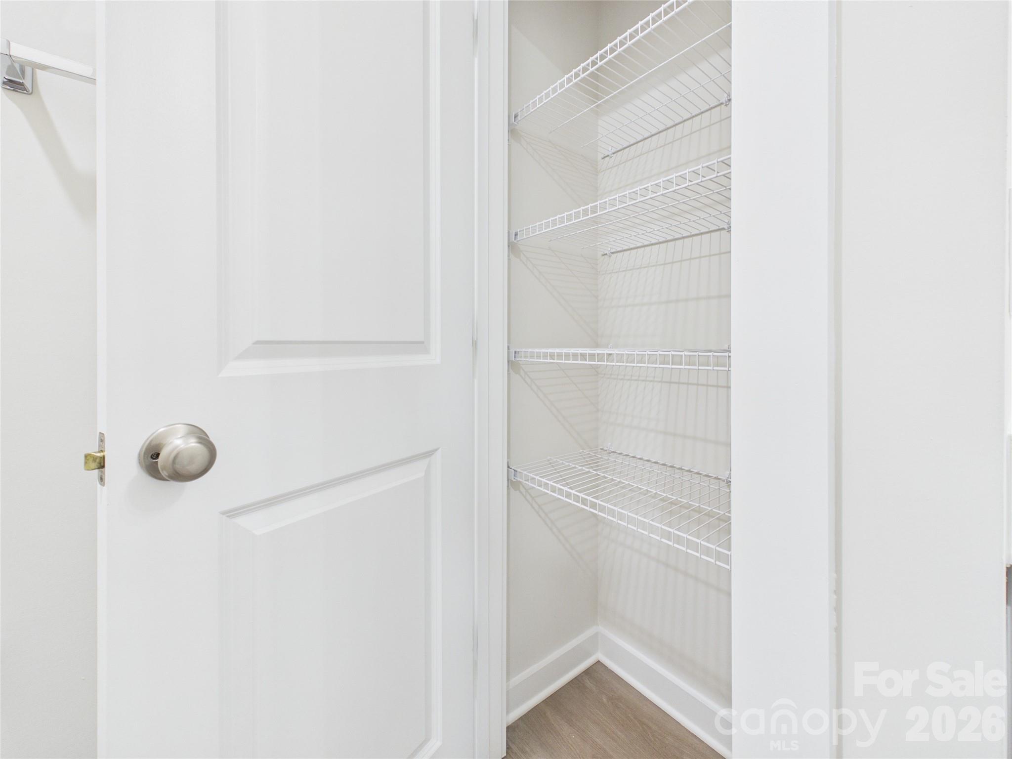 105 N Dilling Street 01 Property Photo 27