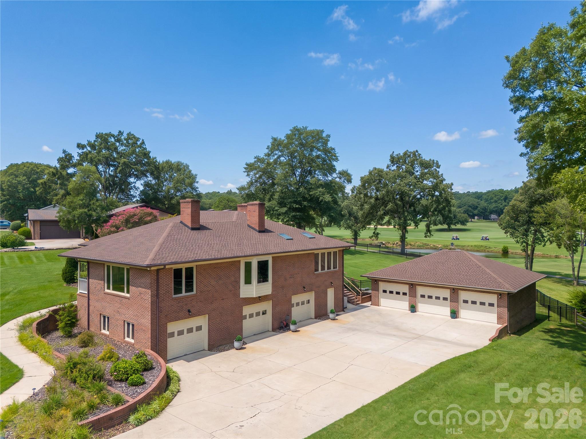 1419 Stoneyridge Drive Property Photo 1