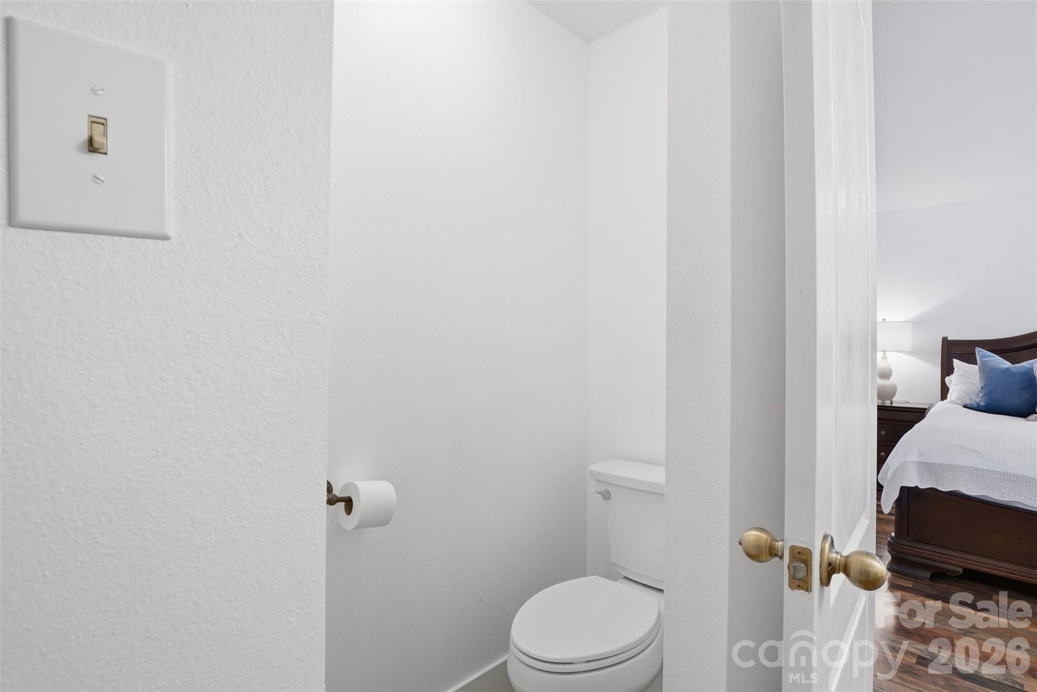 1957 Leesburg Drive Property Photo 20
