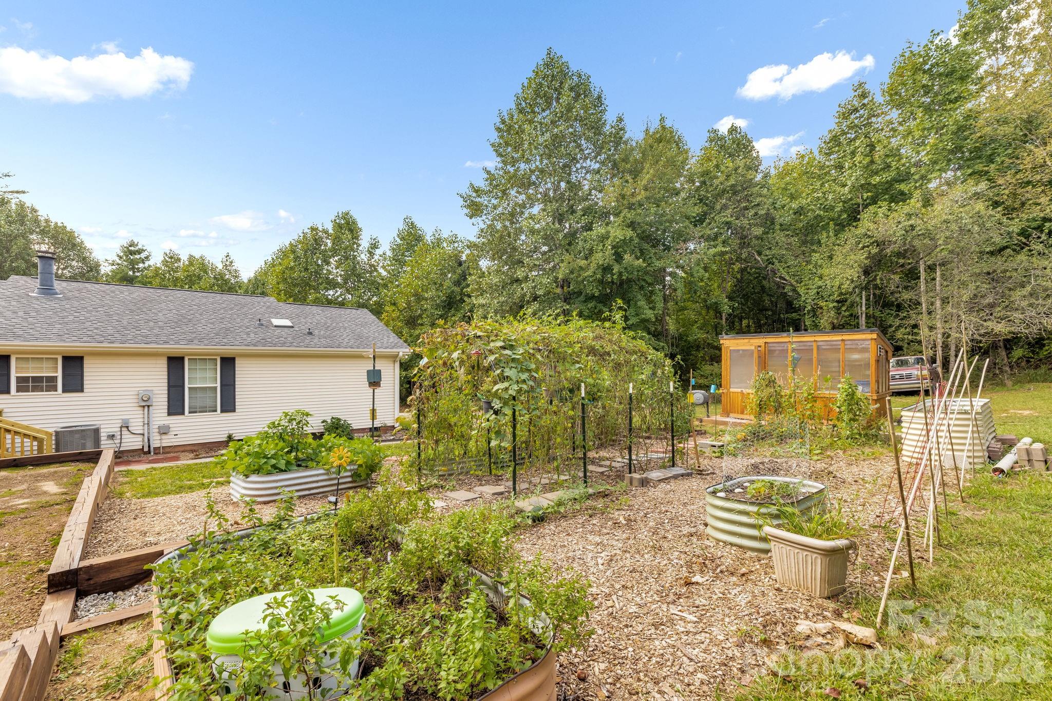 710 Stoney Mountain Road Property Photo 35