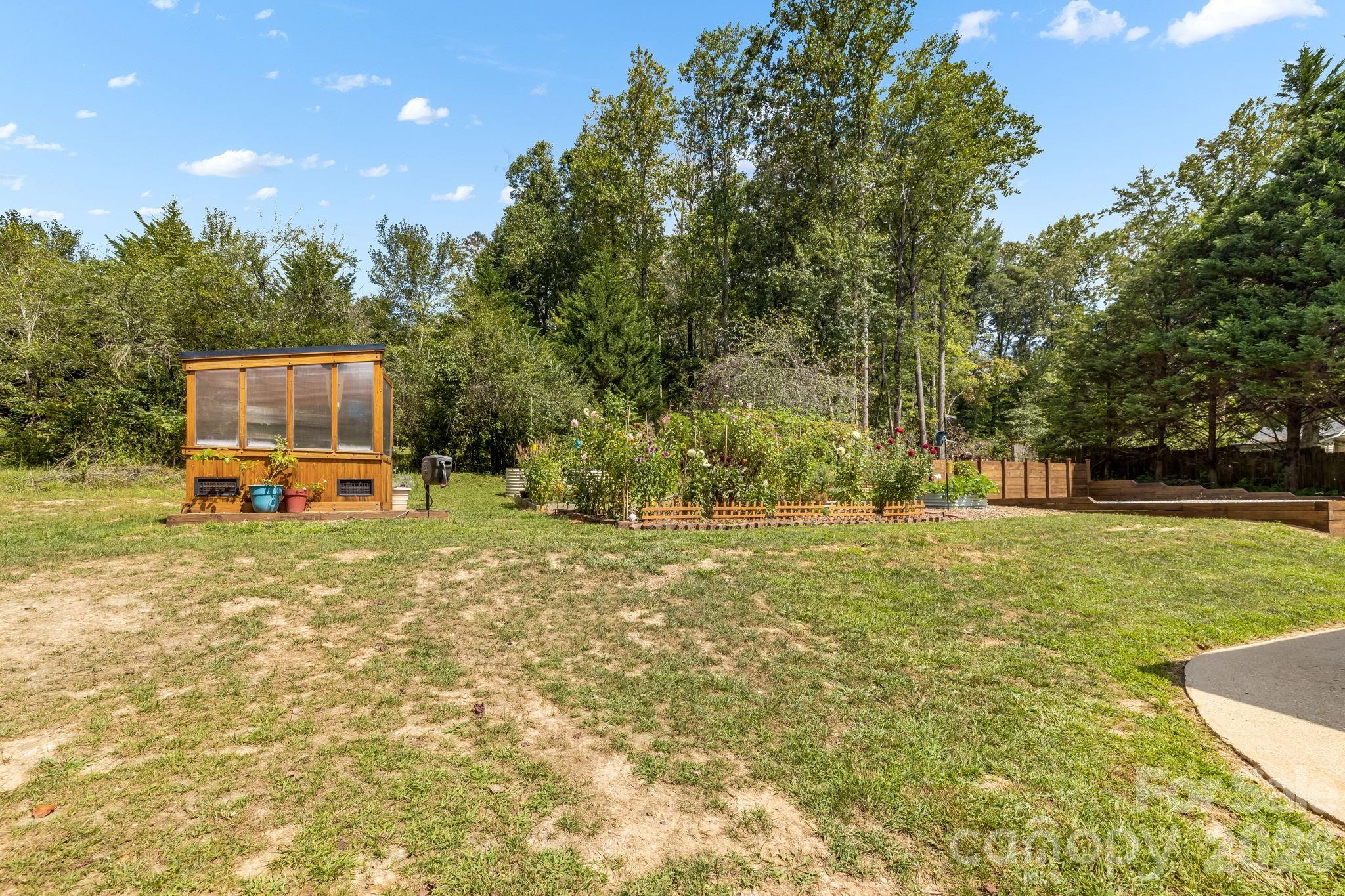 710 Stoney Mountain Road Property Photo 43