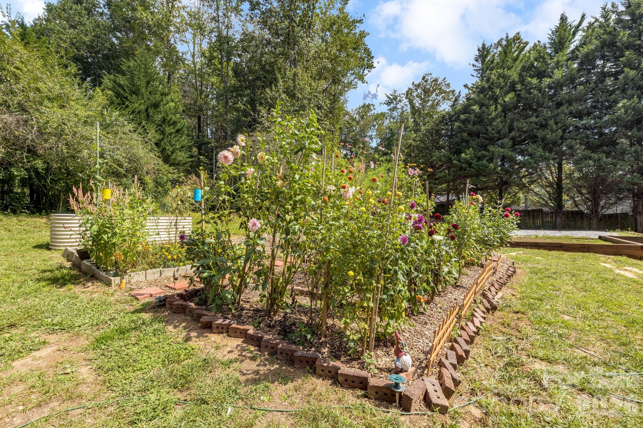 710 Stoney Mountain Road Property Photo 44
